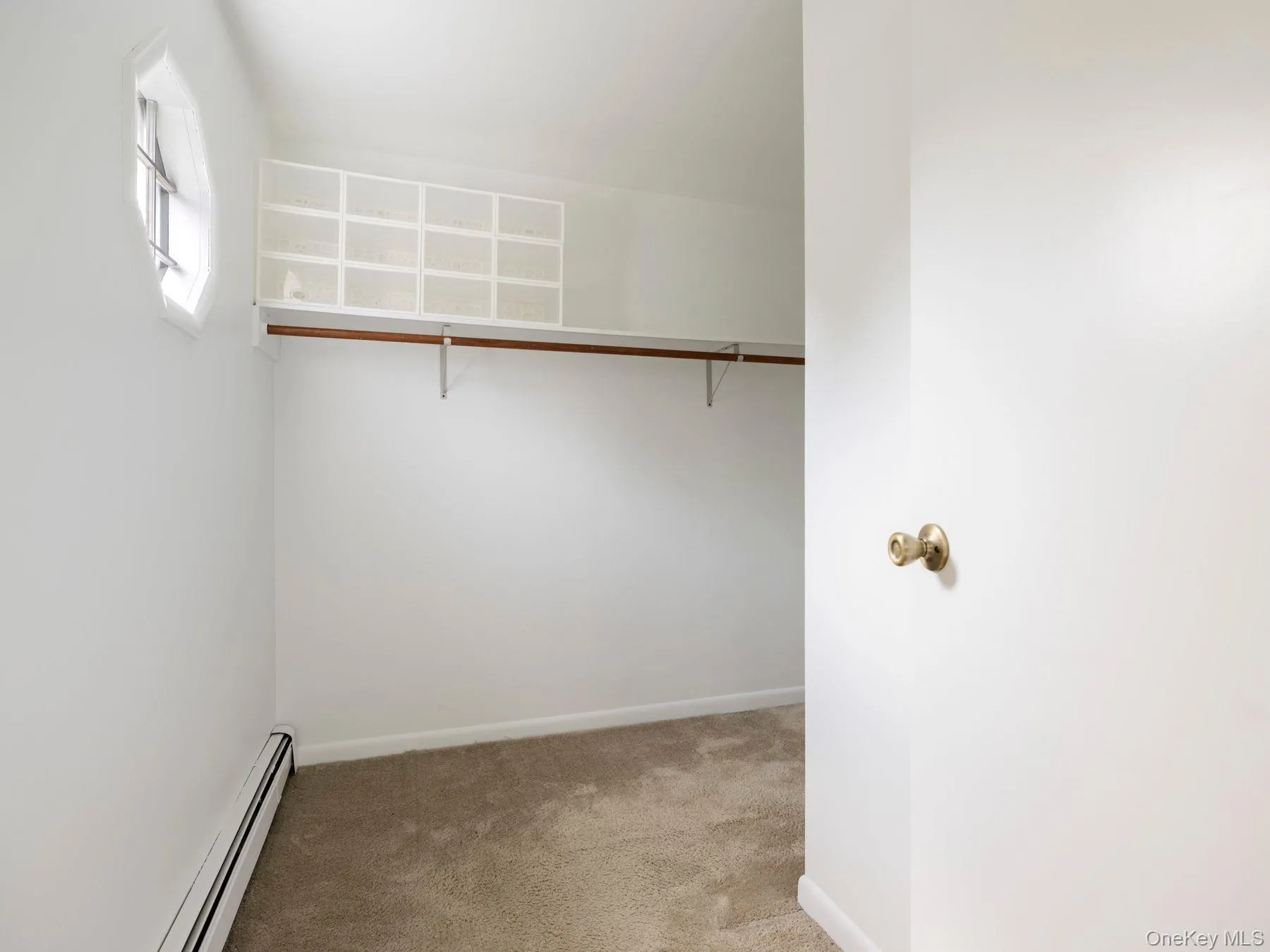 233 Queens Highway, Rochester, NY, 4 Bedrooms Bedrooms, 11 Rooms Rooms,2 BathroomsBathrooms,Residential,For Rent,Queens,0,1038282 233 Queens Highway, Rochester, NY, 4 Bedrooms Bedrooms, 11 Rooms Rooms,2 BathroomsBathrooms,Residential,For Rent,Queens,0,1038282