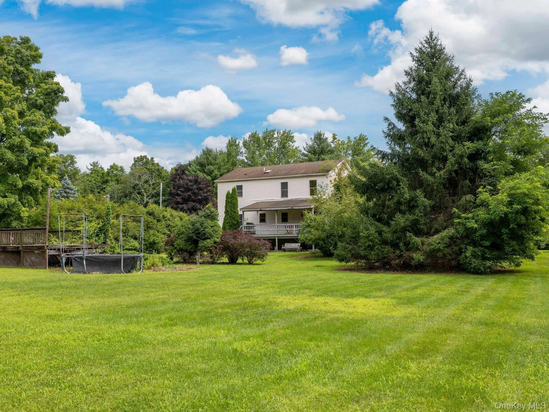 233 Queens Highway, Rochester, NY, 4 Bedrooms Bedrooms, 11 Rooms Rooms,2 BathroomsBathrooms,Residential,For Rent,Queens,0,1038282 233 Queens Highway, Rochester, NY, 4 Bedrooms Bedrooms, 11 Rooms Rooms,2 BathroomsBathrooms,Residential,For Rent,Queens,0,1038282