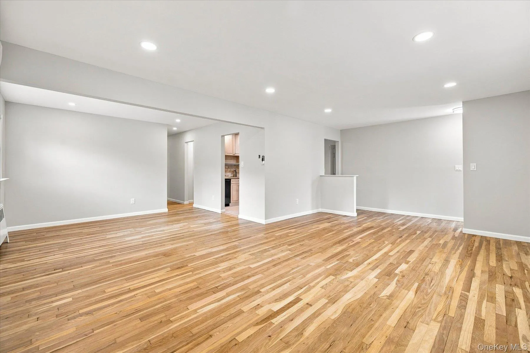 180 Boston Avenue, Oyster Bay, NY, 4 Bedrooms Bedrooms, 7 Rooms Rooms,3 BathroomsBathrooms,Residential Lease,For Rent,Boston,0,1038288 180 Boston Avenue, Oyster Bay, NY, 4 Bedrooms Bedrooms, 7 Rooms Rooms,3 BathroomsBathrooms,Residential Lease,For Rent,Boston,0,1038288
