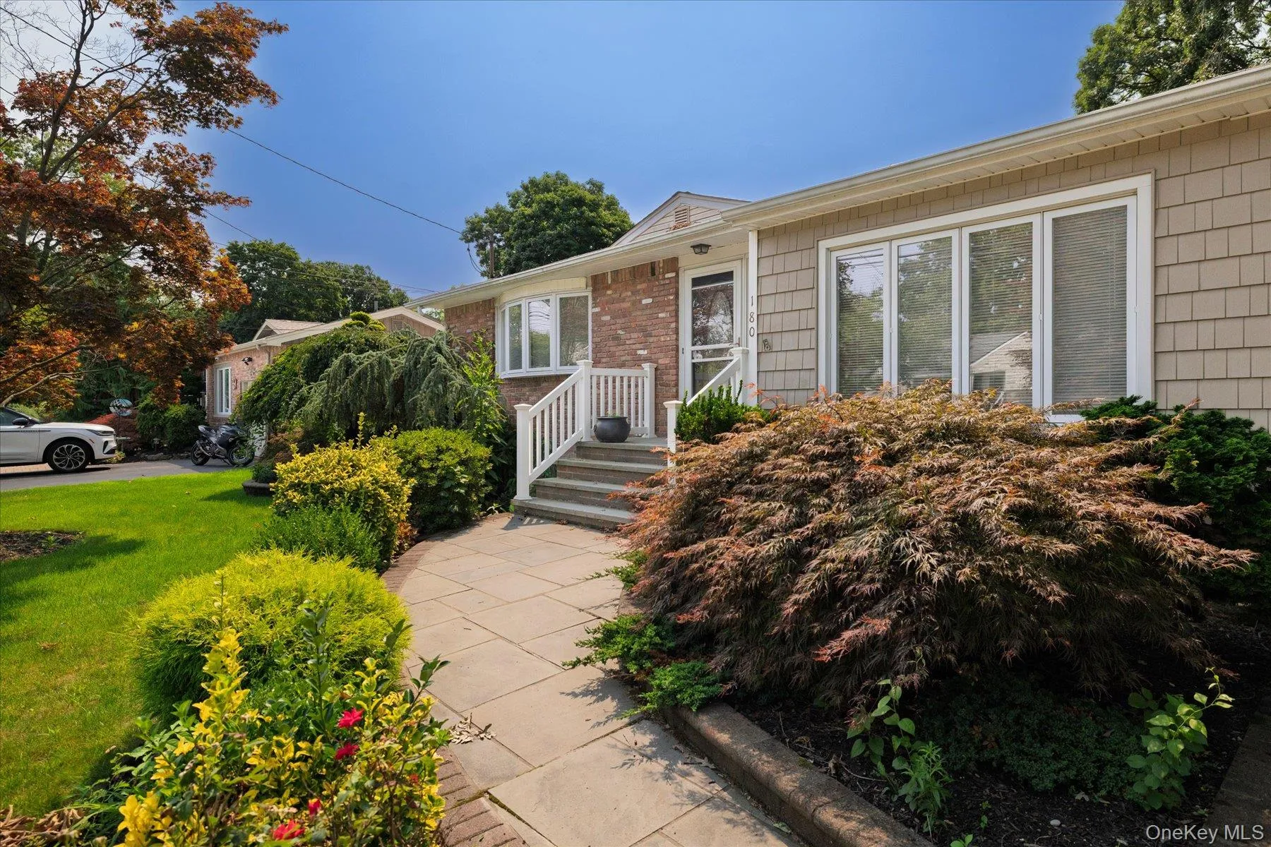 180 Boston Avenue, Oyster Bay, NY, 4 Bedrooms Bedrooms, 7 Rooms Rooms,3 BathroomsBathrooms,Residential Lease,For Rent,Boston,0,1038288 180 Boston Avenue, Oyster Bay, NY, 4 Bedrooms Bedrooms, 7 Rooms Rooms,3 BathroomsBathrooms,Residential Lease,For Rent,Boston,0,1038288