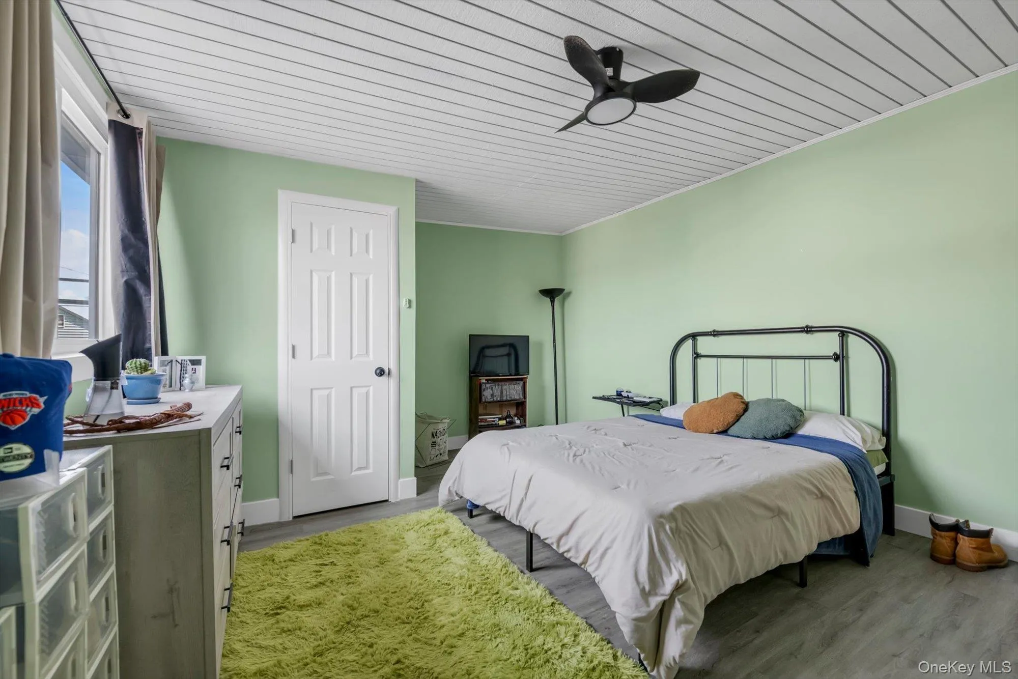 85 Edgewater Park Drive, New York, NY, 3 Bedrooms Bedrooms, 5 Rooms Rooms,1 BathroomBathrooms,Residential,For Rent,Edgewater Park,0,1038292 85 Edgewater Park Drive, New York, NY, 3 Bedrooms Bedrooms, 5 Rooms Rooms,1 BathroomBathrooms,Residential,For Rent,Edgewater Park,0,1038292