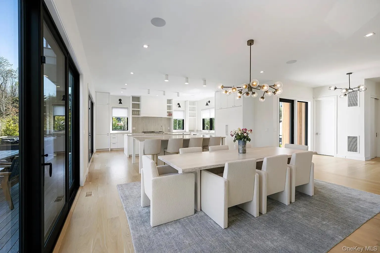 130 Highview Drive, Southampton, NY, 6 Bedrooms Bedrooms, 10 Rooms Rooms,6 BathroomsBathrooms,Residential Lease,For Rent,Highview,0,1038294 130 Highview Drive, Southampton, NY, 6 Bedrooms Bedrooms, 10 Rooms Rooms,6 BathroomsBathrooms,Residential Lease,For Rent,Highview,0,1038294