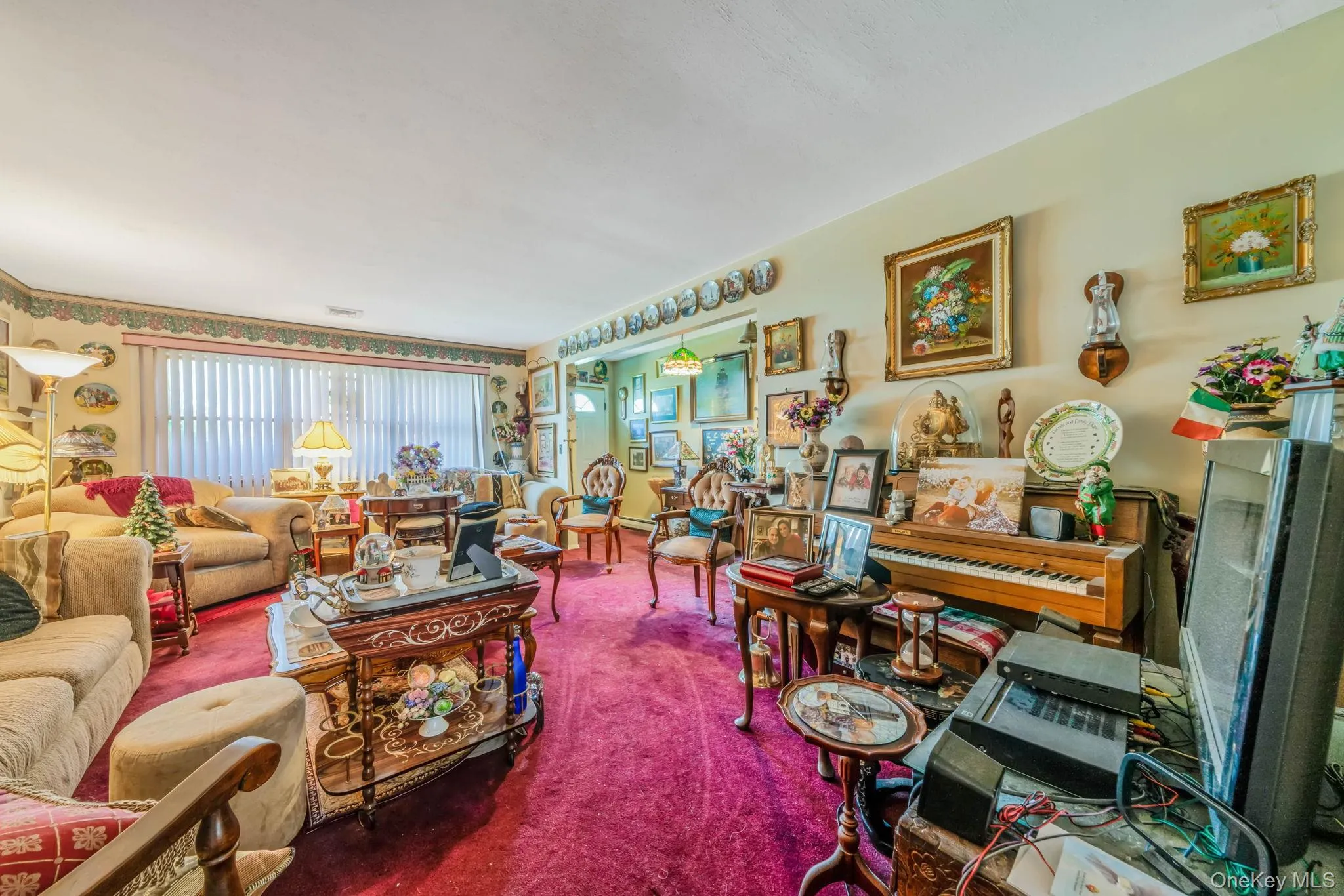 18 Wilson Street, Brookhaven, NY, 3 Bedrooms Bedrooms, 7 Rooms Rooms,2 BathroomsBathrooms,Residential,For Rent,Wilson,0,1038296 18 Wilson Street, Brookhaven, NY, 3 Bedrooms Bedrooms, 7 Rooms Rooms,2 BathroomsBathrooms,Residential,For Rent,Wilson,0,1038296