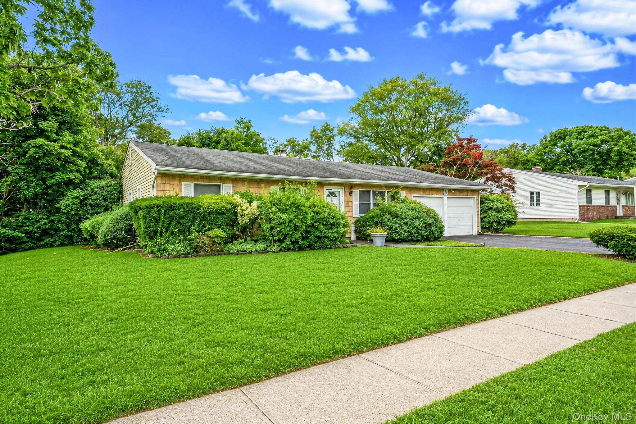 18 Wilson Street, Brookhaven, NY, 3 Bedrooms Bedrooms, 7 Rooms Rooms,2 BathroomsBathrooms,Residential,For Rent,Wilson,0,1038296 18 Wilson Street, Brookhaven, NY, 3 Bedrooms Bedrooms, 7 Rooms Rooms,2 BathroomsBathrooms,Residential,For Rent,Wilson,0,1038296