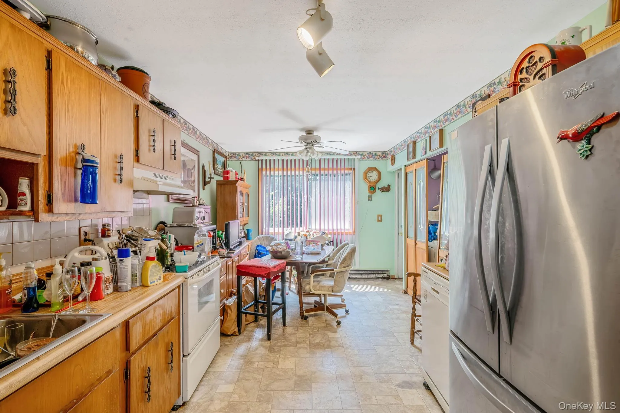 18 Wilson Street, Brookhaven, NY, 3 Bedrooms Bedrooms, 7 Rooms Rooms,2 BathroomsBathrooms,Residential,For Rent,Wilson,0,1038296 18 Wilson Street, Brookhaven, NY, 3 Bedrooms Bedrooms, 7 Rooms Rooms,2 BathroomsBathrooms,Residential,For Rent,Wilson,0,1038296