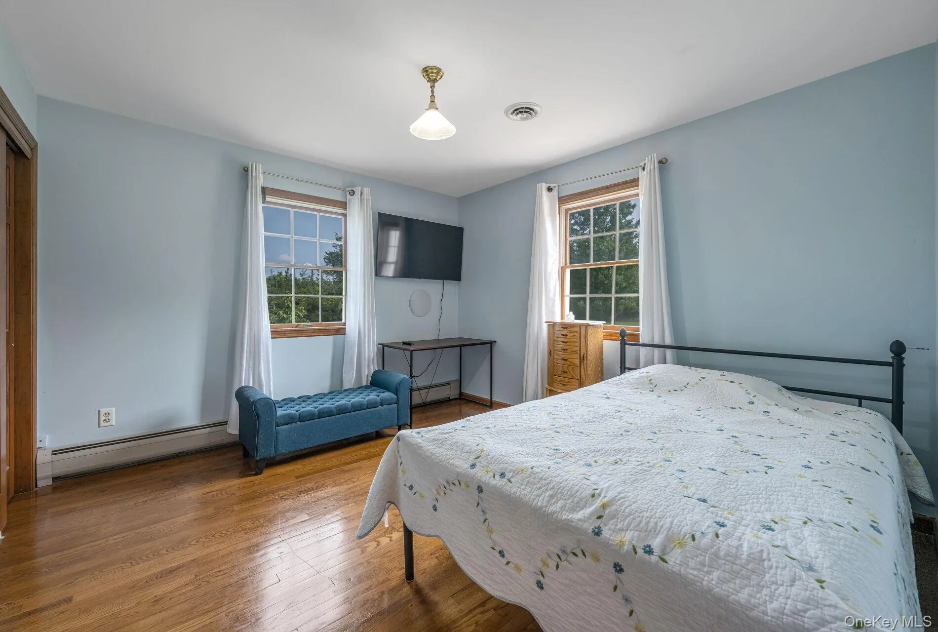 Bedroom Bedroom