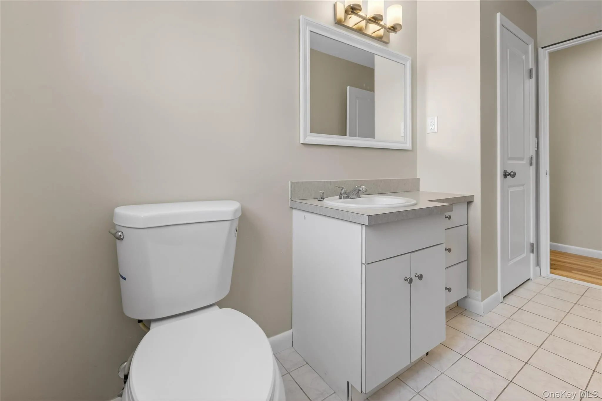 Renovated bath with linen closet Renovated bath with linen closet