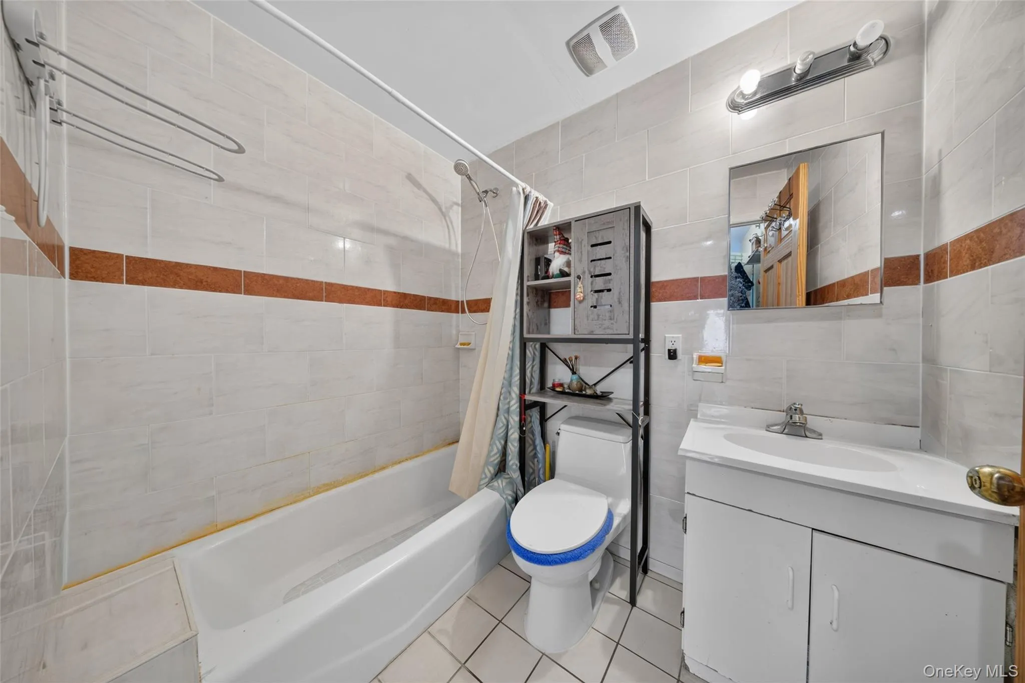 138-10 35th Avenue, New York, NY, 3 Bedrooms Bedrooms, 6 Rooms Rooms,3 BathroomsBathrooms,Residential,For Rent,35th,0,1038301 138-10 35th Avenue, New York, NY, 3 Bedrooms Bedrooms, 6 Rooms Rooms,3 BathroomsBathrooms,Residential,For Rent,35th,0,1038301