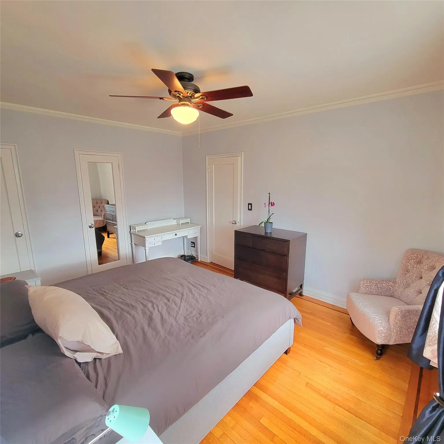 68-37 108th Street, New York, NY, 1 Bedroom Bedrooms, 3 Rooms Rooms,1 BathroomBathrooms,Residential,For Rent,108th,0,1038303 68-37 108th Street, New York, NY, 1 Bedroom Bedrooms, 3 Rooms Rooms,1 BathroomBathrooms,Residential,For Rent,108th,0,1038303