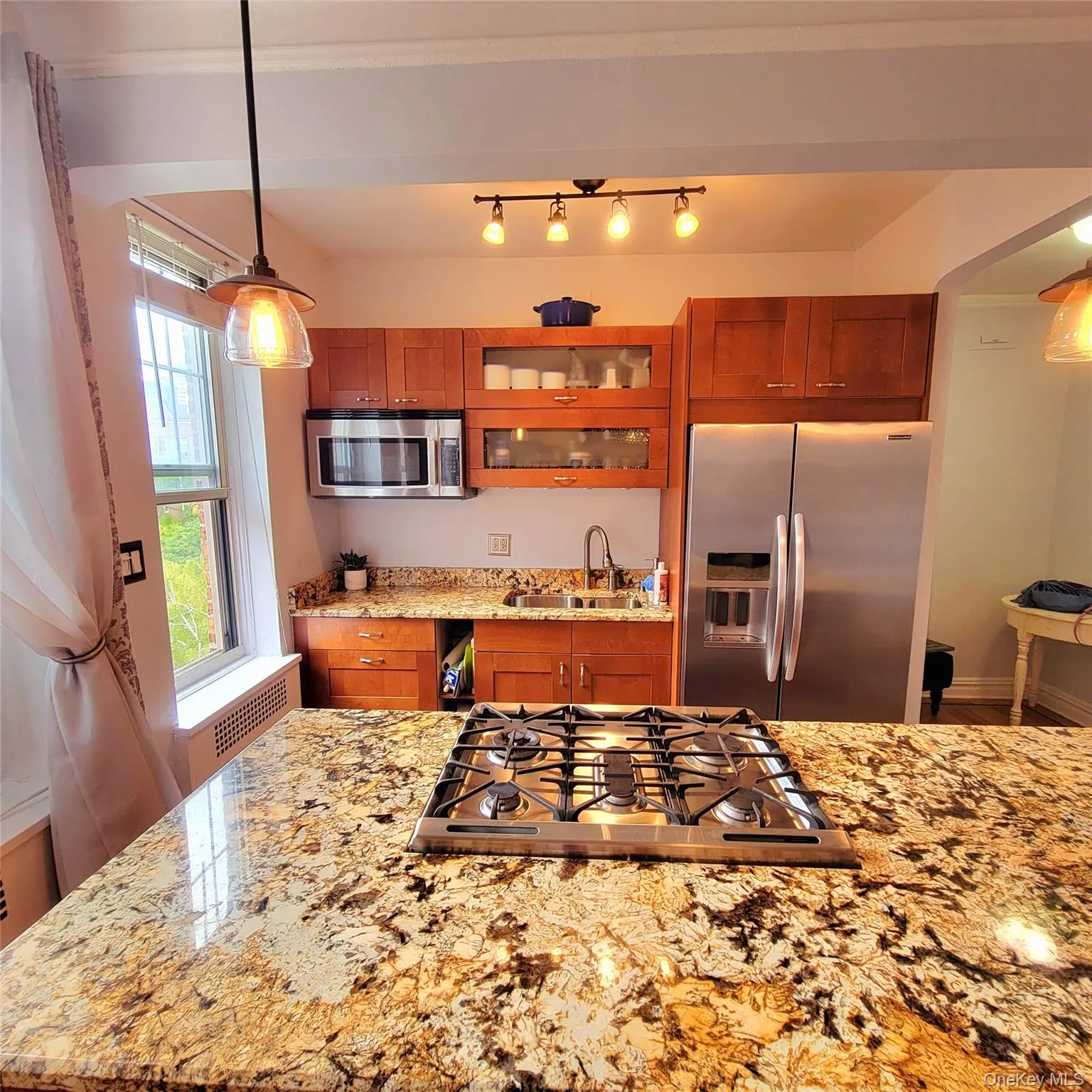 68-37 108th Street, New York, NY, 1 Bedroom Bedrooms, 3 Rooms Rooms,1 BathroomBathrooms,Residential,For Rent,108th,0,1038303 68-37 108th Street, New York, NY, 1 Bedroom Bedrooms, 3 Rooms Rooms,1 BathroomBathrooms,Residential,For Rent,108th,0,1038303