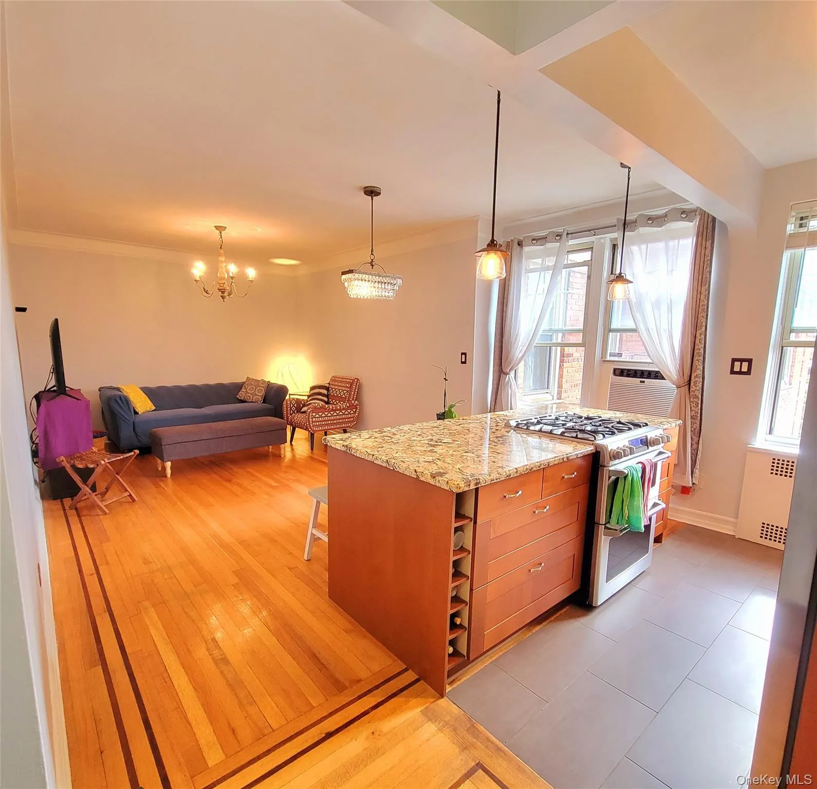 68-37 108th Street, New York, NY, 1 Bedroom Bedrooms, 3 Rooms Rooms,1 BathroomBathrooms,Residential,For Rent,108th,0,1038303 68-37 108th Street, New York, NY, 1 Bedroom Bedrooms, 3 Rooms Rooms,1 BathroomBathrooms,Residential,For Rent,108th,0,1038303