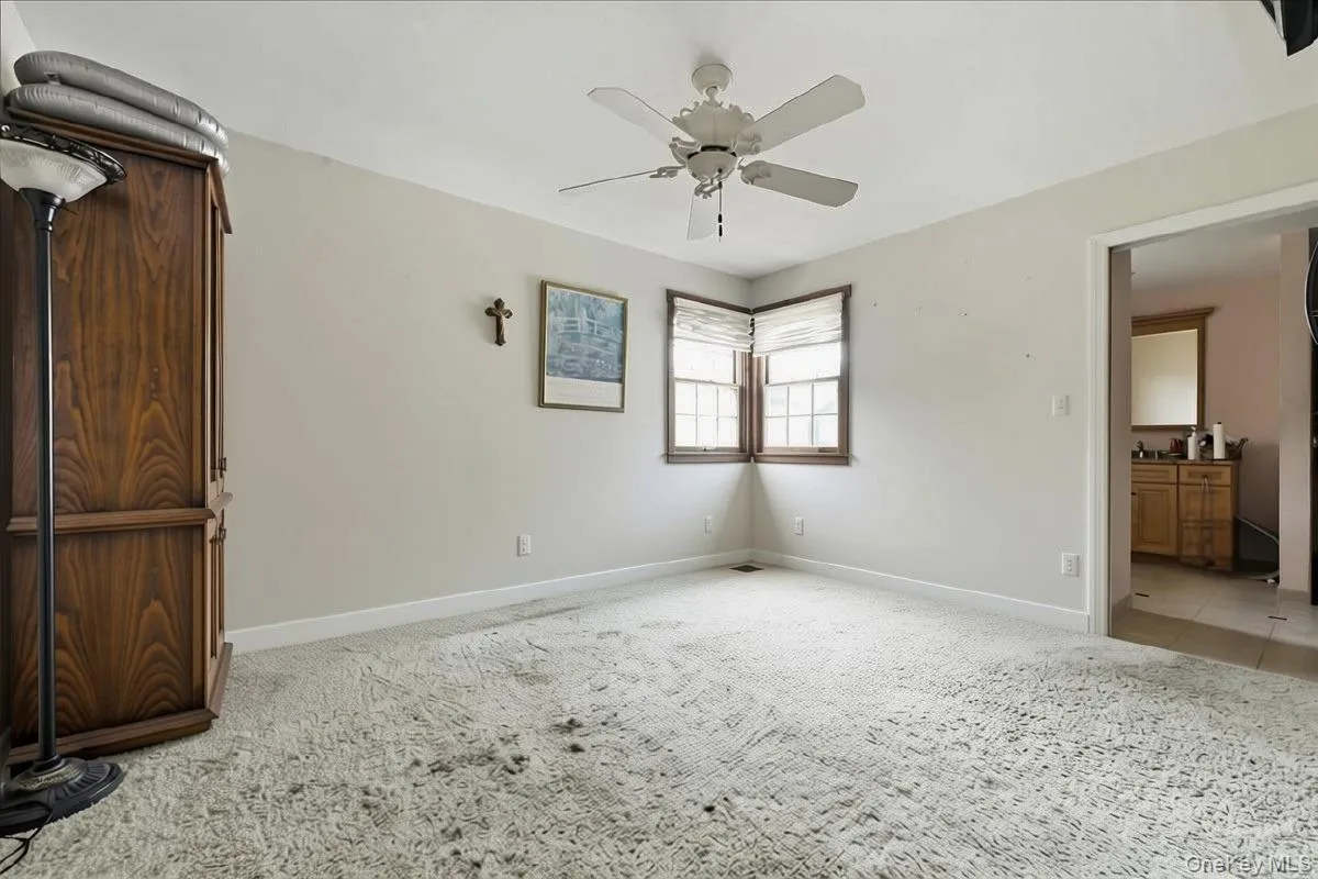 244 Neptune Avenue, Babylon, NY, 3 Bedrooms Bedrooms, 8 Rooms Rooms,2 BathroomsBathrooms,Residential,For Rent,Neptune,0,1038304 244 Neptune Avenue, Babylon, NY, 3 Bedrooms Bedrooms, 8 Rooms Rooms,2 BathroomsBathrooms,Residential,For Rent,Neptune,0,1038304