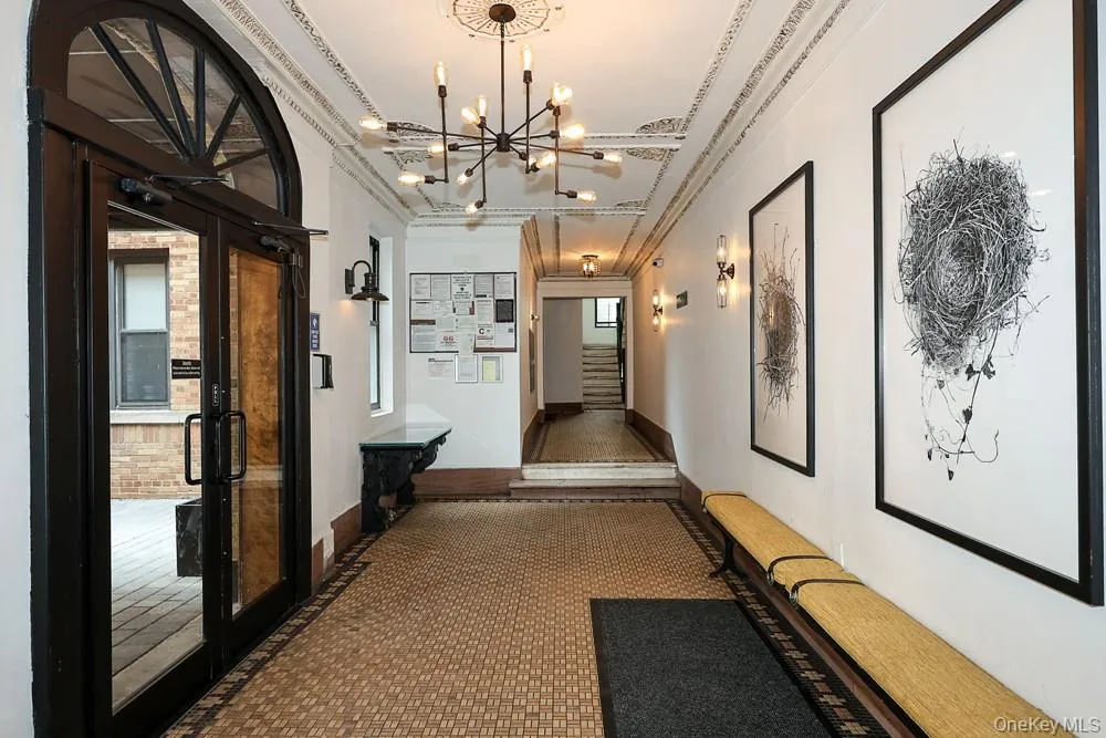 24-65 38th Street, New York, NY, 1 Bedroom Bedrooms, 3 Rooms Rooms,1 BathroomBathrooms,Residential,For Rent,38th,0,1038310 24-65 38th Street, New York, NY, 1 Bedroom Bedrooms, 3 Rooms Rooms,1 BathroomBathrooms,Residential,For Rent,38th,0,1038310