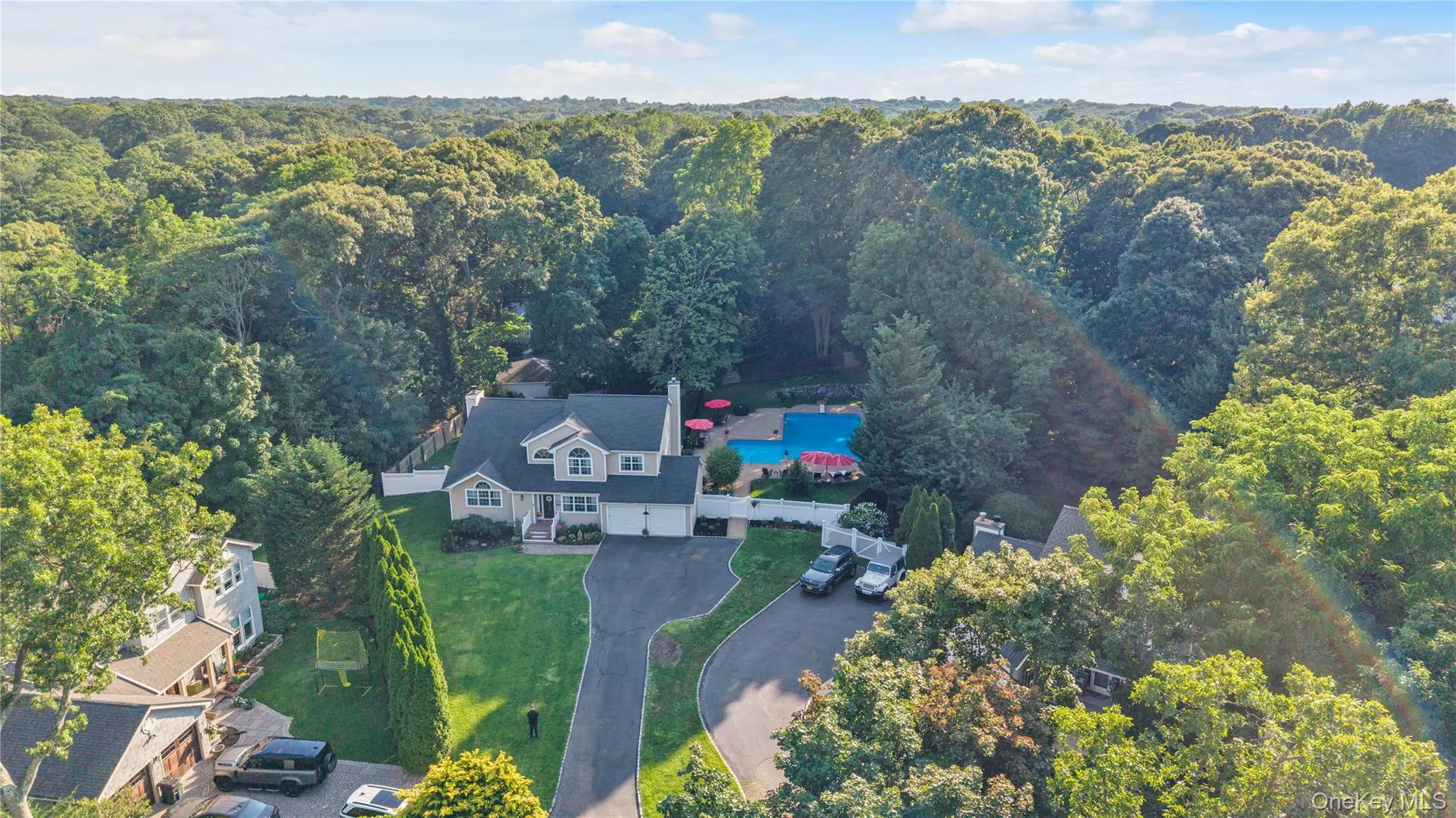 43 Barrow Court, Huntington, NY, 4 Bedrooms Bedrooms, 10 Rooms Rooms,2 BathroomsBathrooms,Residential,For Rent,Barrow,0,1038312 43 Barrow Court, Huntington, NY, 4 Bedrooms Bedrooms, 10 Rooms Rooms,2 BathroomsBathrooms,Residential,For Rent,Barrow,0,1038312