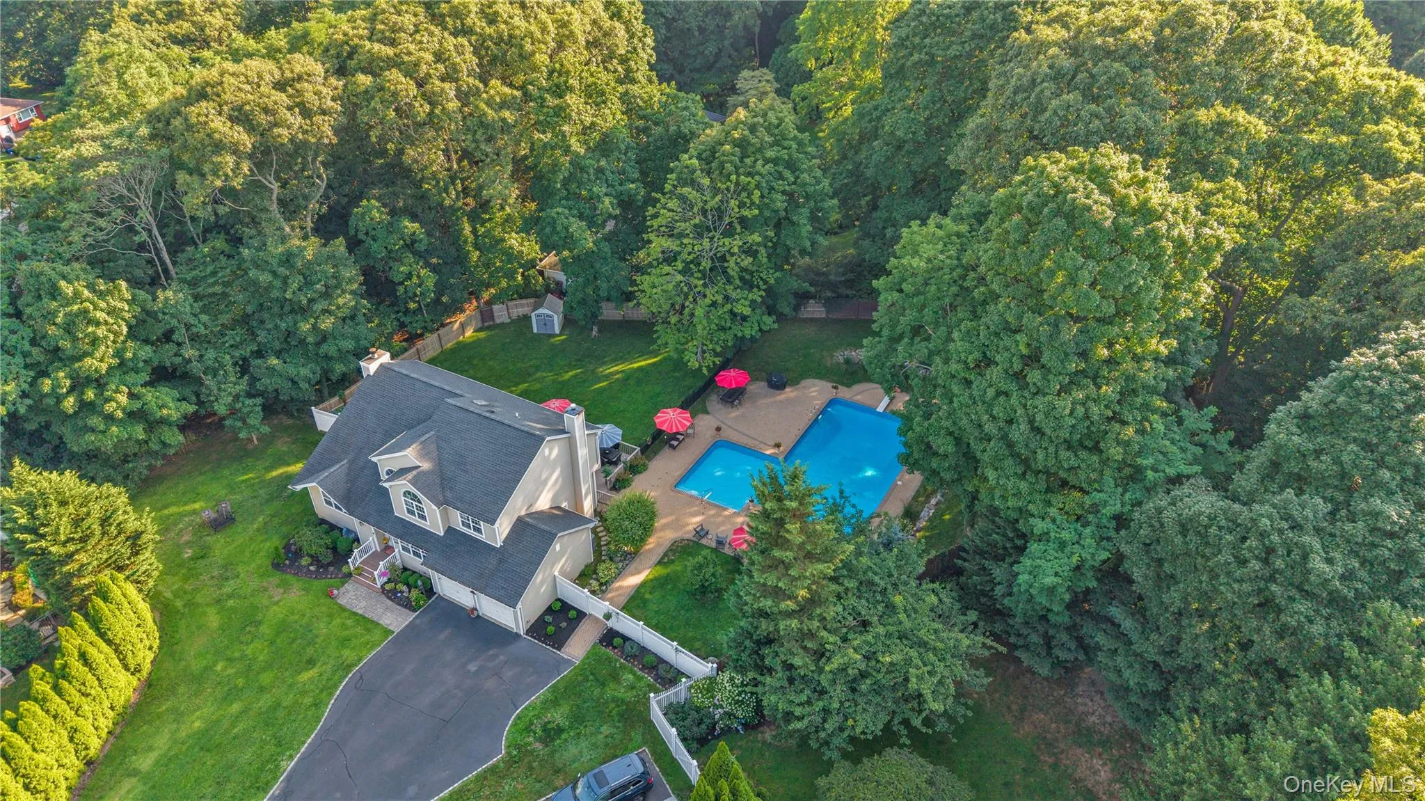 43 Barrow Court, Huntington, NY, 4 Bedrooms Bedrooms, 10 Rooms Rooms,2 BathroomsBathrooms,Residential,For Rent,Barrow,0,1038312 43 Barrow Court, Huntington, NY, 4 Bedrooms Bedrooms, 10 Rooms Rooms,2 BathroomsBathrooms,Residential,For Rent,Barrow,0,1038312
