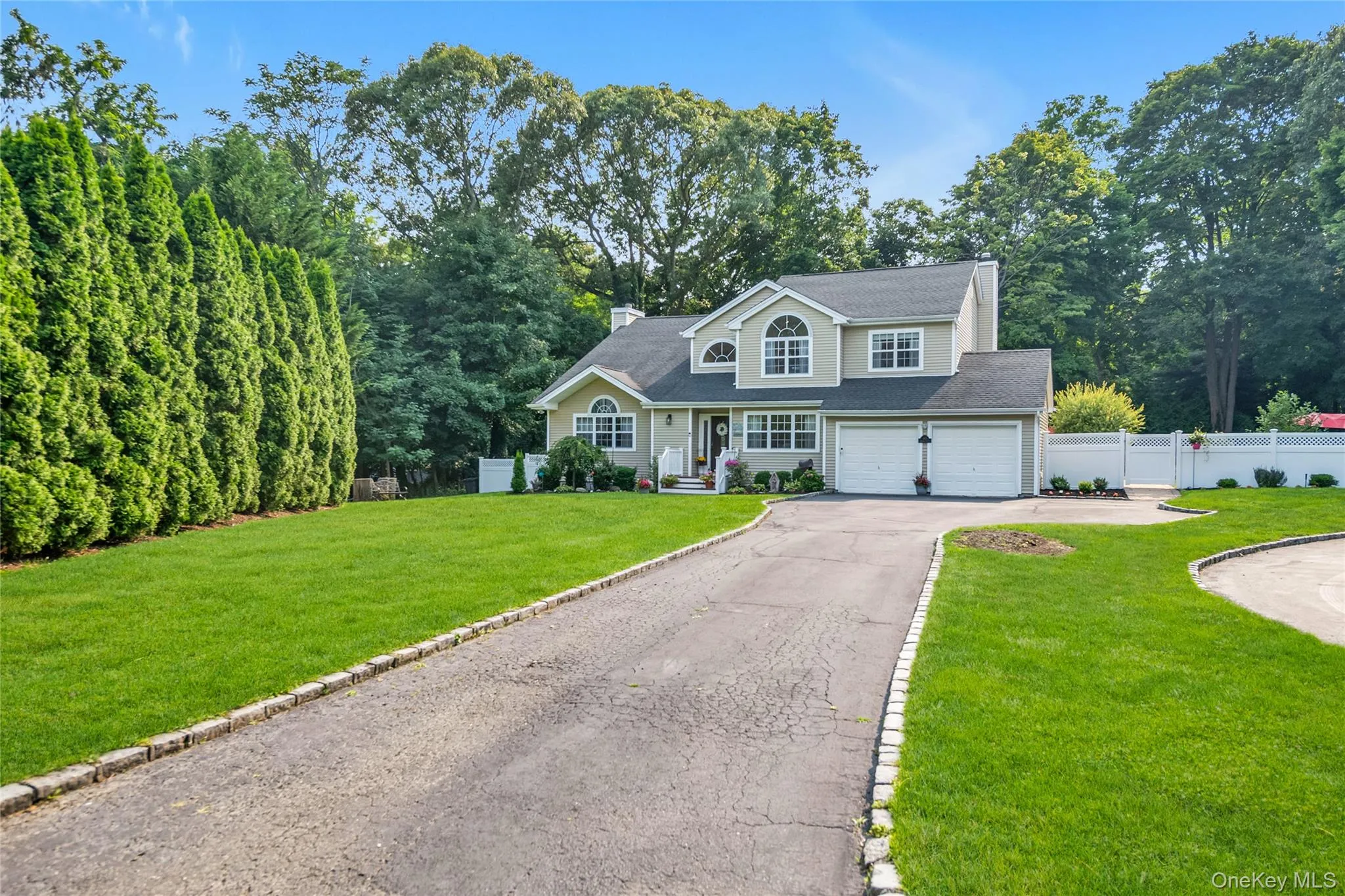 43 Barrow Court, Huntington, NY, 4 Bedrooms Bedrooms, 10 Rooms Rooms,2 BathroomsBathrooms,Residential,For Rent,Barrow,0,1038312 43 Barrow Court, Huntington, NY, 4 Bedrooms Bedrooms, 10 Rooms Rooms,2 BathroomsBathrooms,Residential,For Rent,Barrow,0,1038312