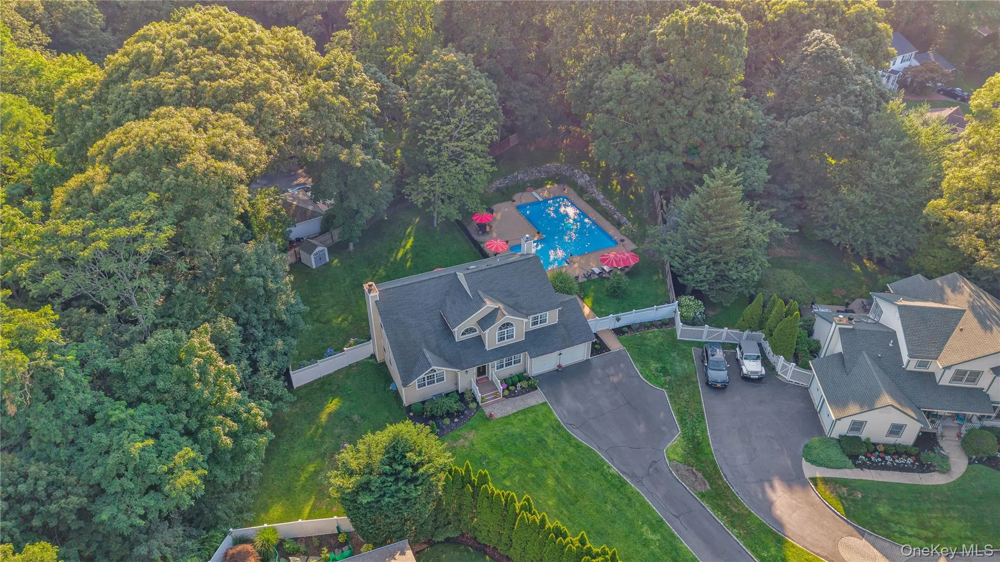 43 Barrow Court, Huntington, NY, 4 Bedrooms Bedrooms, 10 Rooms Rooms,2 BathroomsBathrooms,Residential,For Rent,Barrow,0,1038312 43 Barrow Court, Huntington, NY, 4 Bedrooms Bedrooms, 10 Rooms Rooms,2 BathroomsBathrooms,Residential,For Rent,Barrow,0,1038312
