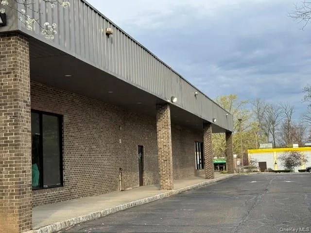 27 Middletown, Clarkstown, NY, ,Commercial Lease,For Rent,Middletown,0,1038316 27 Middletown, Clarkstown, NY, ,Commercial Lease,For Rent,Middletown,0,1038316