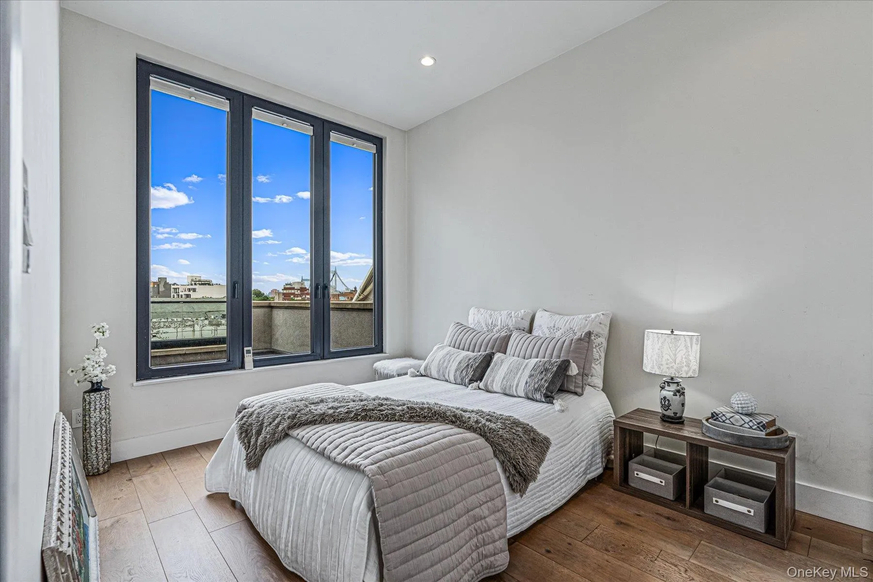 26-33 28th Street, New York, NY, 1 Bedroom Bedrooms, 2 Rooms Rooms,1 BathroomBathrooms,Residential,For Rent,28th,0,1038318 26-33 28th Street, New York, NY, 1 Bedroom Bedrooms, 2 Rooms Rooms,1 BathroomBathrooms,Residential,For Rent,28th,0,1038318