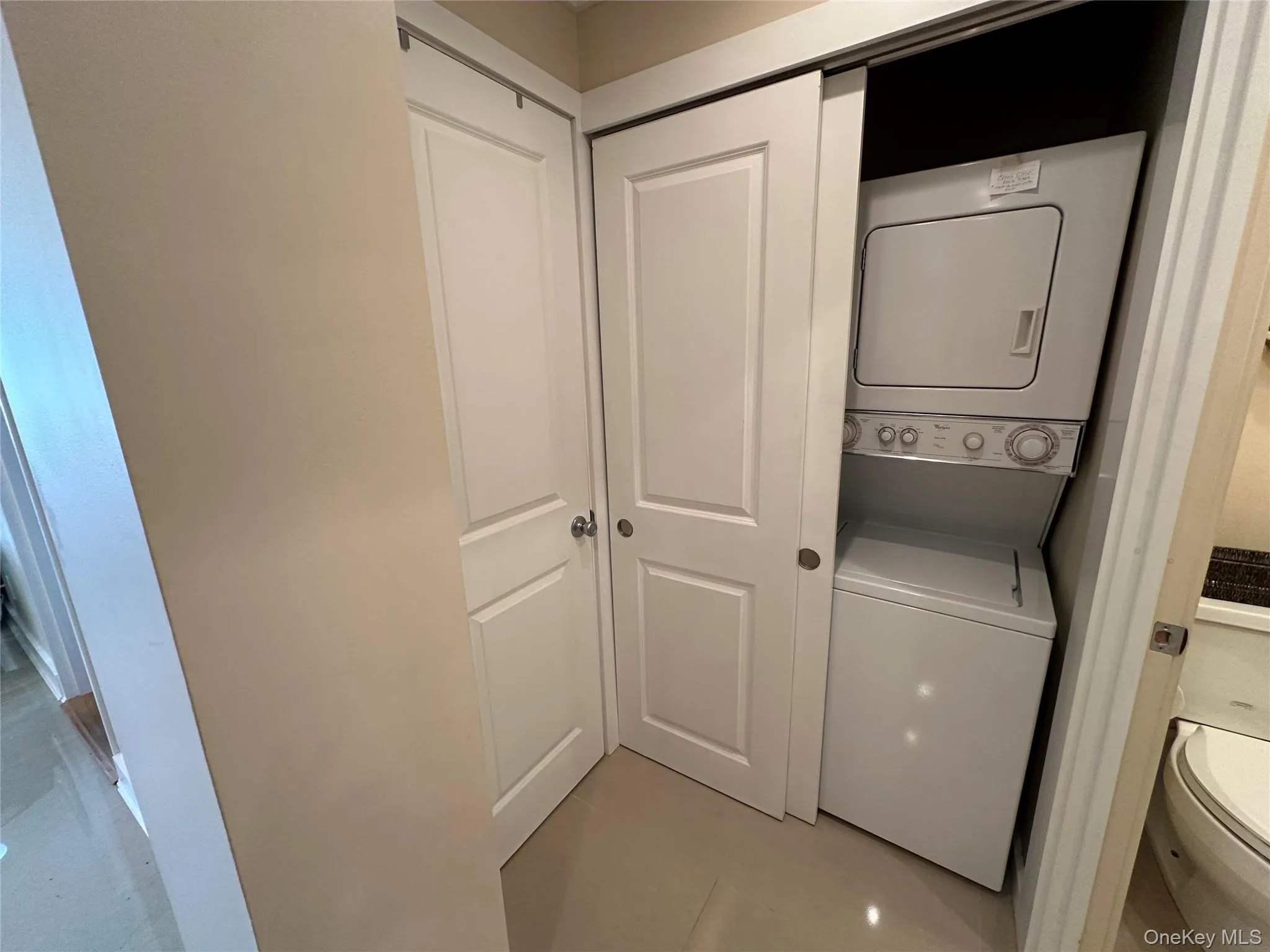 360 Shore Road, Long Beach, NY, 1 Bedroom Bedrooms, 3 Rooms Rooms,1 BathroomBathrooms,Residential Lease,For Rent,Shore,0,1038319 360 Shore Road, Long Beach, NY, 1 Bedroom Bedrooms, 3 Rooms Rooms,1 BathroomBathrooms,Residential Lease,For Rent,Shore,0,1038319