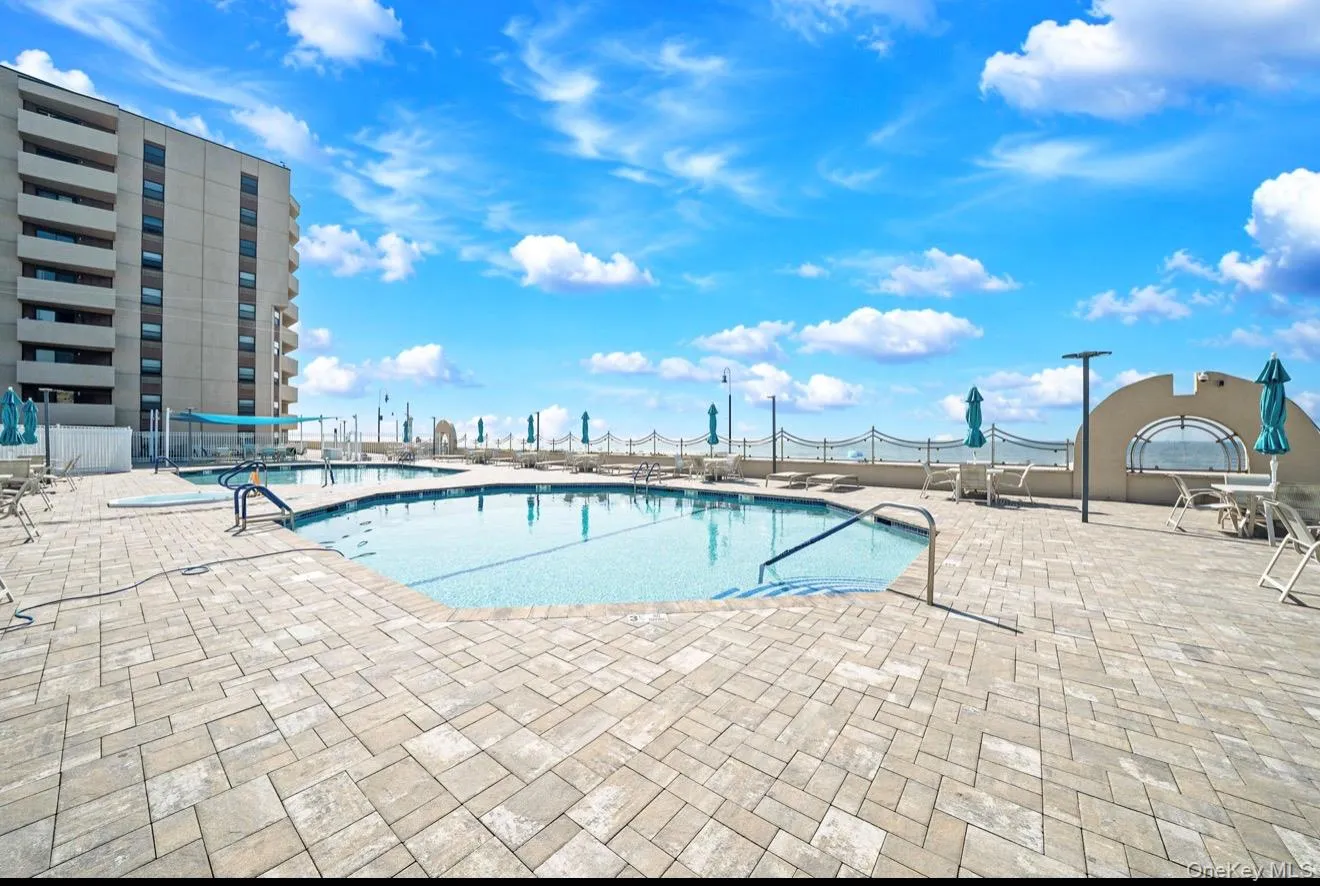360 Shore Road, Long Beach, NY, 1 Bedroom Bedrooms, 3 Rooms Rooms,1 BathroomBathrooms,Residential Lease,For Rent,Shore,0,1038319 360 Shore Road, Long Beach, NY, 1 Bedroom Bedrooms, 3 Rooms Rooms,1 BathroomBathrooms,Residential Lease,For Rent,Shore,0,1038319