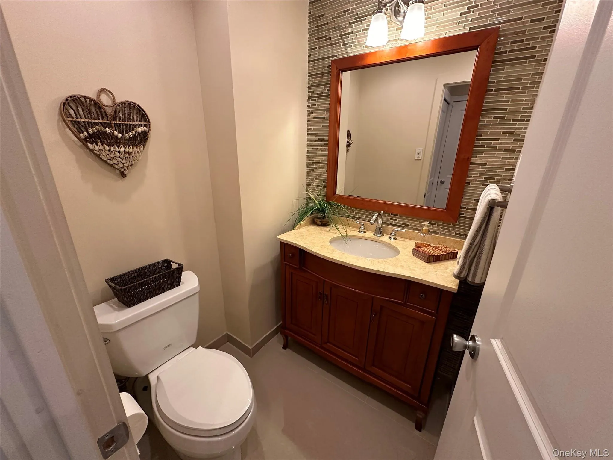 360 Shore Road, Long Beach, NY, 1 Bedroom Bedrooms, 3 Rooms Rooms,1 BathroomBathrooms,Residential Lease,For Rent,Shore,0,1038319 360 Shore Road, Long Beach, NY, 1 Bedroom Bedrooms, 3 Rooms Rooms,1 BathroomBathrooms,Residential Lease,For Rent,Shore,0,1038319