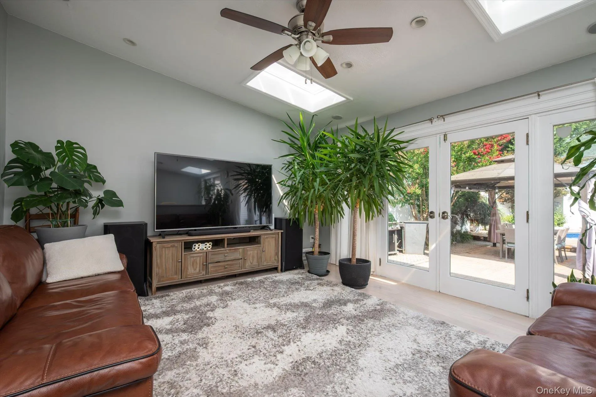 944 Cathedral Avenue, Hempstead, NY, 3 Bedrooms Bedrooms, 7 Rooms Rooms,2 BathroomsBathrooms,Residential,For Rent,Cathedral,0,1038320 944 Cathedral Avenue, Hempstead, NY, 3 Bedrooms Bedrooms, 7 Rooms Rooms,2 BathroomsBathrooms,Residential,For Rent,Cathedral,0,1038320