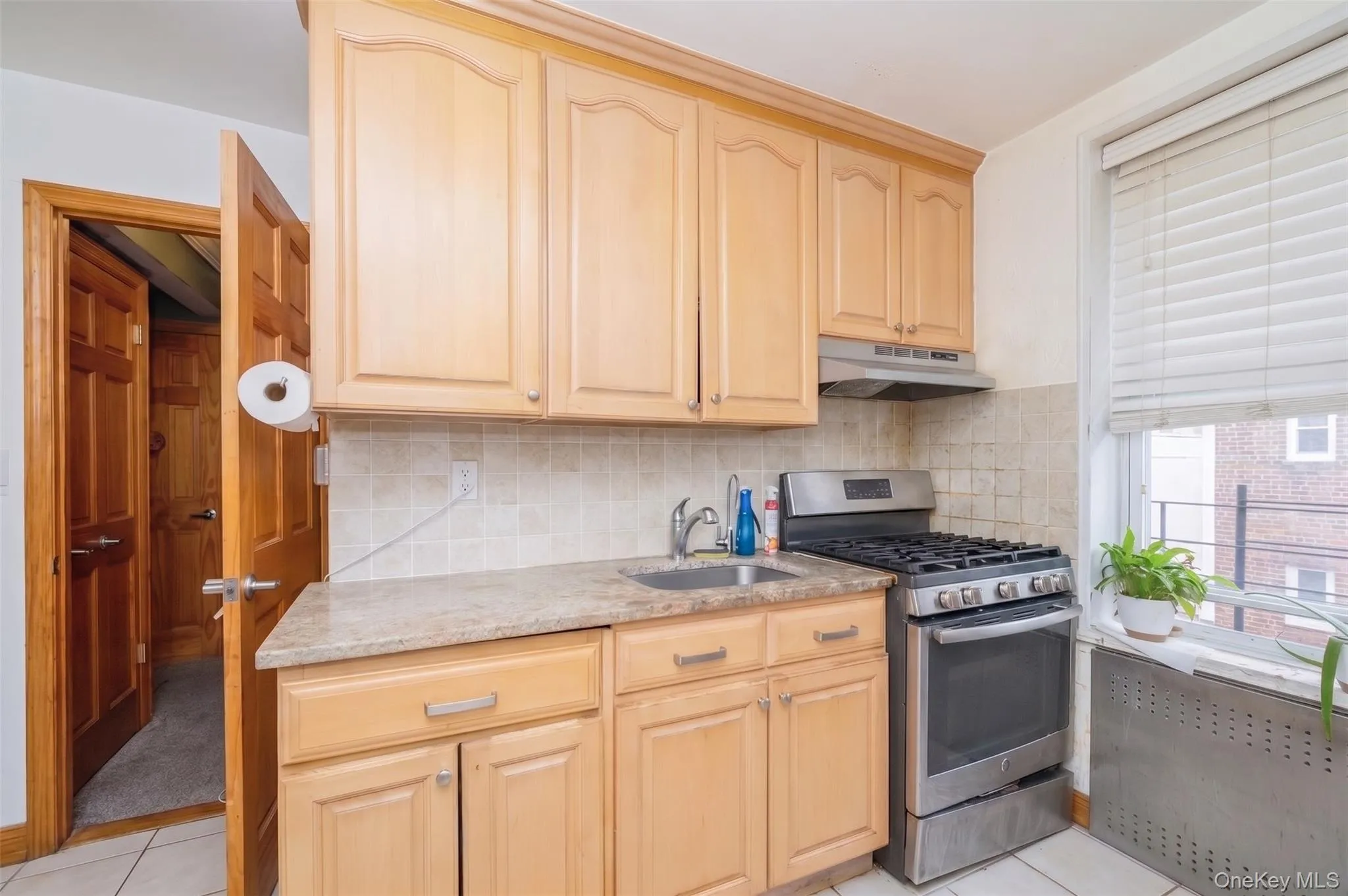 110 Brooklyn Avenue, Hempstead, NY, 2 Bedrooms Bedrooms, 5 Rooms Rooms,1 BathroomBathrooms,Residential,For Rent,Brooklyn Avenue,0,1038323 110 Brooklyn Avenue, Hempstead, NY, 2 Bedrooms Bedrooms, 5 Rooms Rooms,1 BathroomBathrooms,Residential,For Rent,Brooklyn Avenue,0,1038323