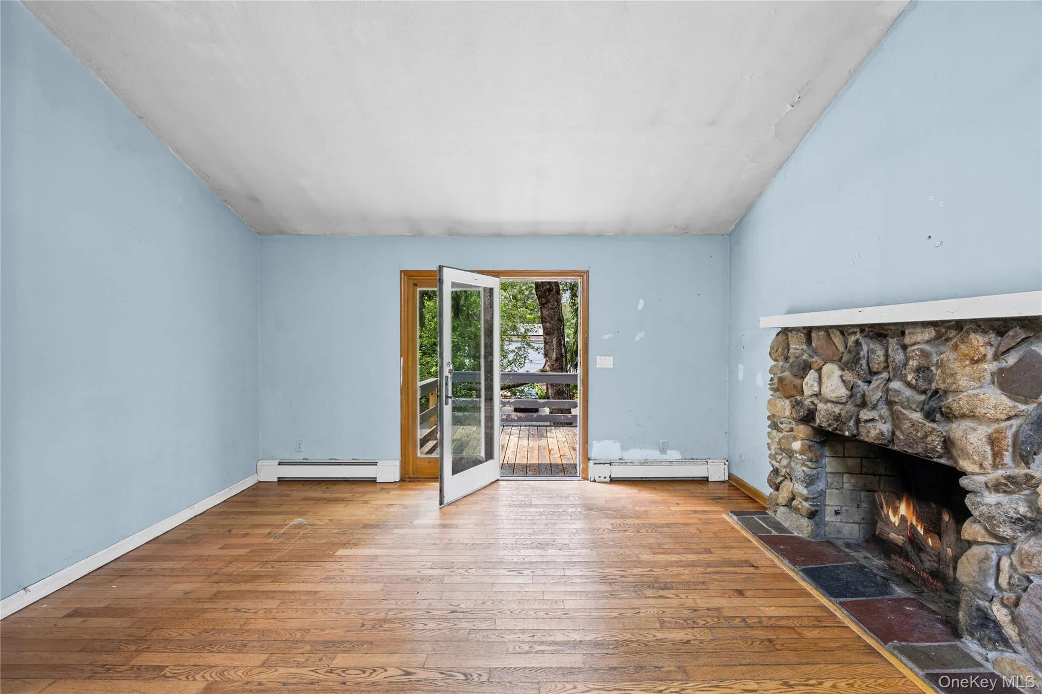 142 Fish Cove Road, Southampton, NY, 3 Bedrooms Bedrooms, 5 Rooms Rooms,2 BathroomsBathrooms,Residential,For Rent,Fish Cove,0,1038324 142 Fish Cove Road, Southampton, NY, 3 Bedrooms Bedrooms, 5 Rooms Rooms,2 BathroomsBathrooms,Residential,For Rent,Fish Cove,0,1038324