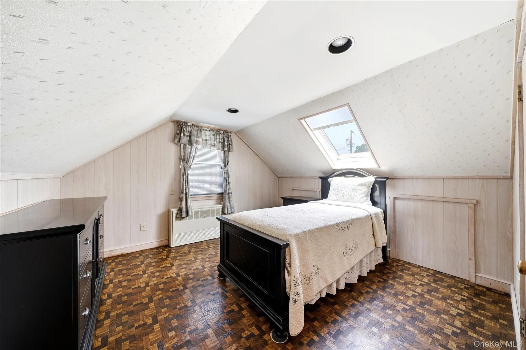 1377 C Street, Hempstead, NY, 4 Bedrooms Bedrooms, 8 Rooms Rooms,2 BathroomsBathrooms,Residential,For Rent,C,0,1038330 1377 C Street, Hempstead, NY, 4 Bedrooms Bedrooms, 8 Rooms Rooms,2 BathroomsBathrooms,Residential,For Rent,C,0,1038330