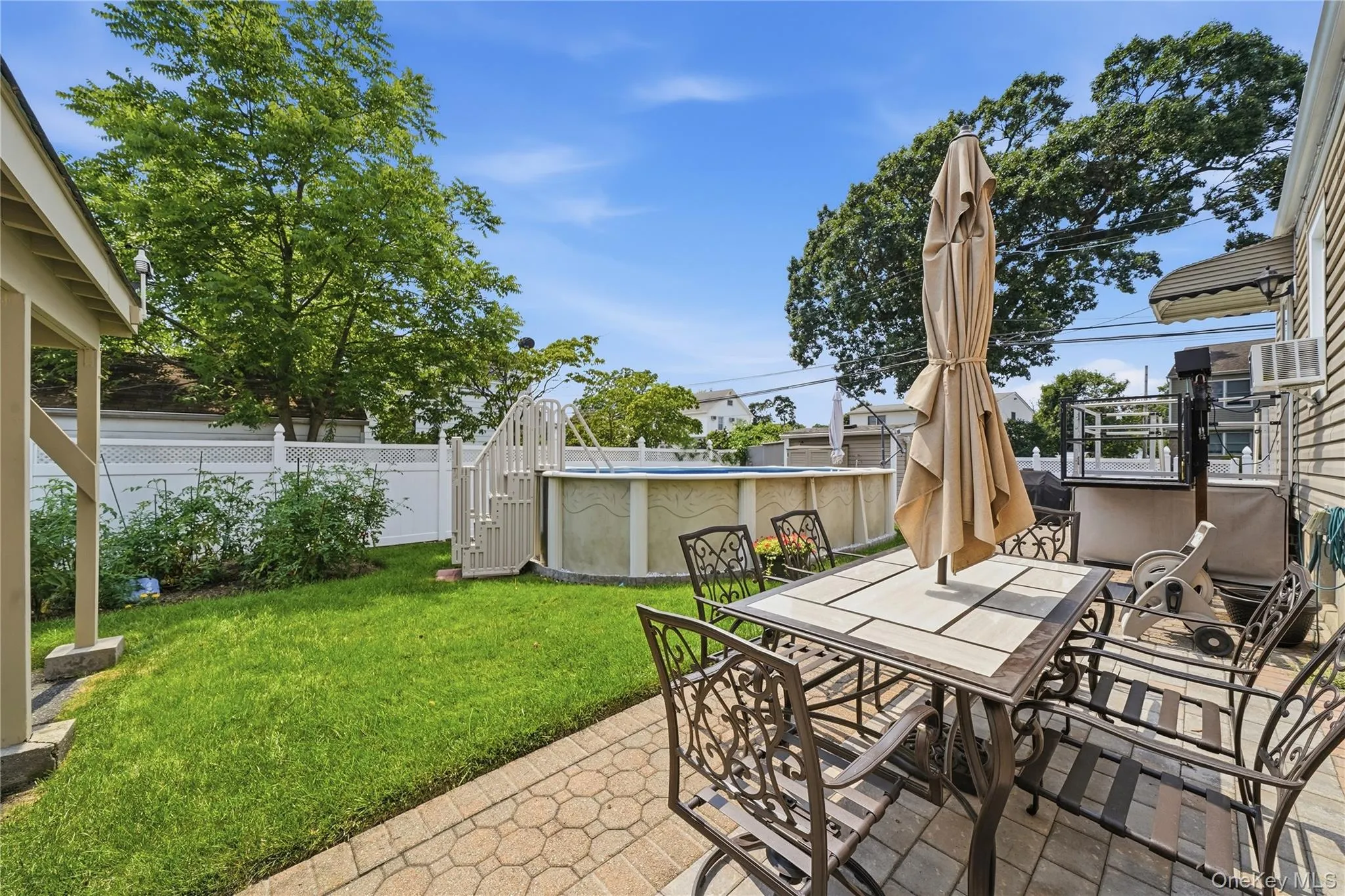 1377 C Street, Hempstead, NY, 4 Bedrooms Bedrooms, 8 Rooms Rooms,2 BathroomsBathrooms,Residential,For Rent,C,0,1038330 1377 C Street, Hempstead, NY, 4 Bedrooms Bedrooms, 8 Rooms Rooms,2 BathroomsBathrooms,Residential,For Rent,C,0,1038330
