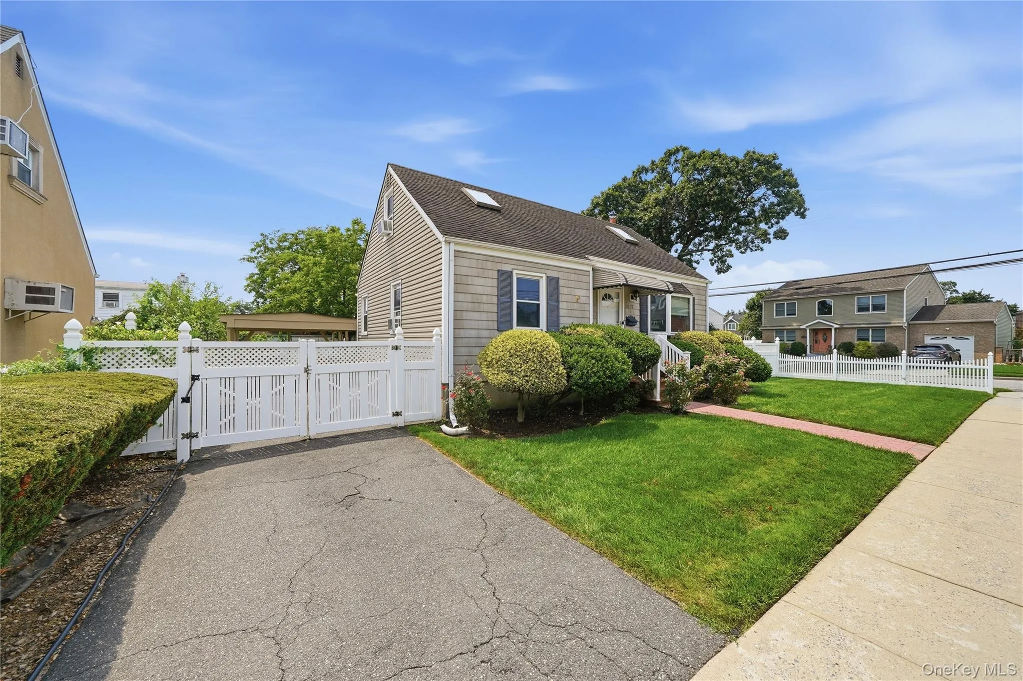 1377 C Street, Hempstead, NY, 4 Bedrooms Bedrooms, 8 Rooms Rooms,2 BathroomsBathrooms,Residential,For Rent,C,0,1038330 1377 C Street, Hempstead, NY, 4 Bedrooms Bedrooms, 8 Rooms Rooms,2 BathroomsBathrooms,Residential,For Rent,C,0,1038330