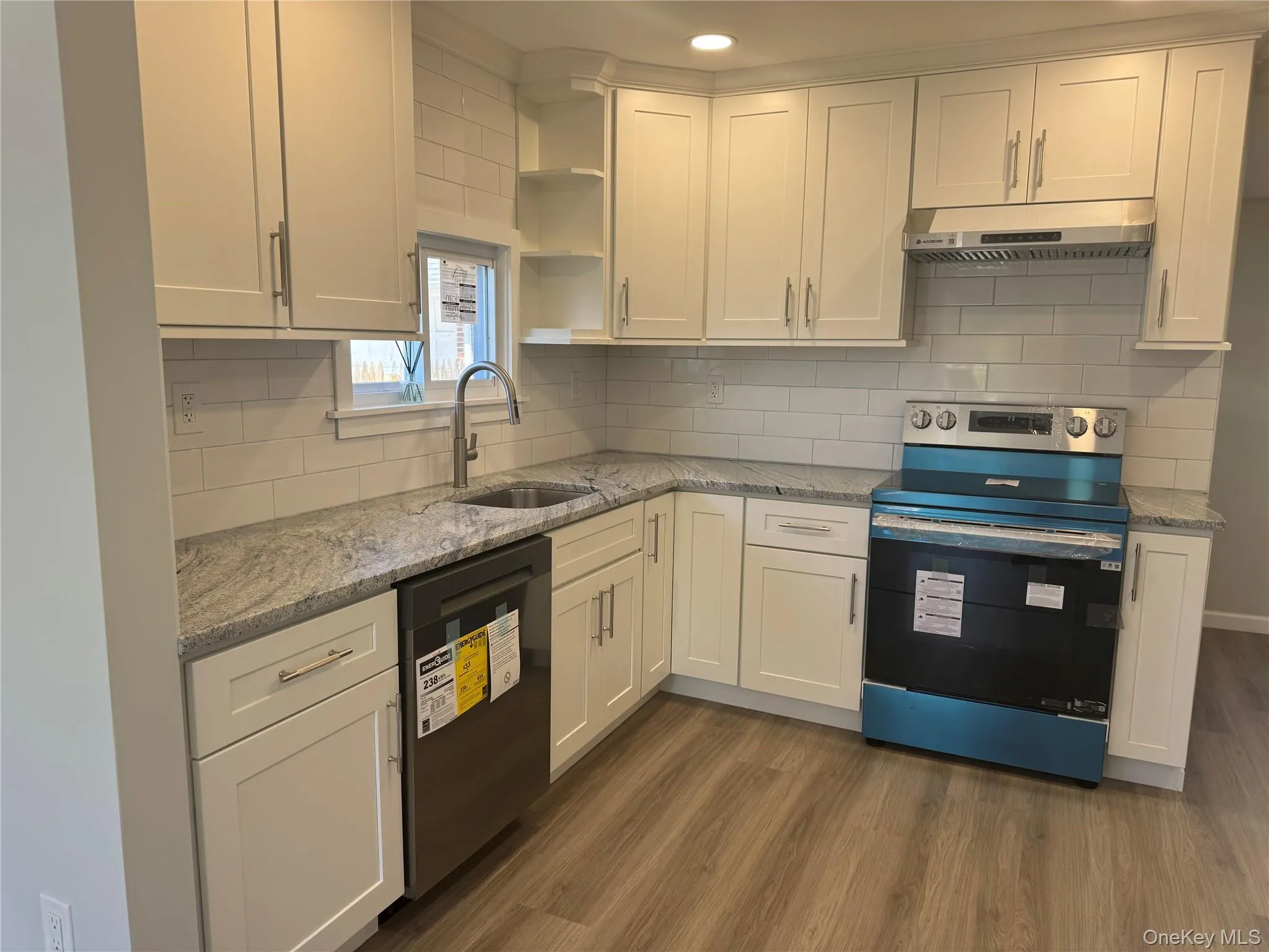 17 2nd Street, Babylon, NY, 2 Bedrooms Bedrooms, 4 Rooms Rooms,1 BathroomBathrooms,Residential,For Rent,2nd,0,1038334 17 2nd Street, Babylon, NY, 2 Bedrooms Bedrooms, 4 Rooms Rooms,1 BathroomBathrooms,Residential,For Rent,2nd,0,1038334