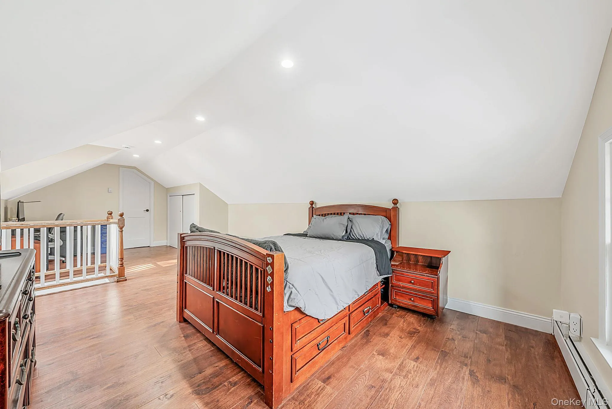 14 Andrew Avenue, Islip, NY, 4 Bedrooms Bedrooms, 7 Rooms Rooms,1 BathroomBathrooms,Residential,For Rent,Andrew,0,1038336 14 Andrew Avenue, Islip, NY, 4 Bedrooms Bedrooms, 7 Rooms Rooms,1 BathroomBathrooms,Residential,For Rent,Andrew,0,1038336