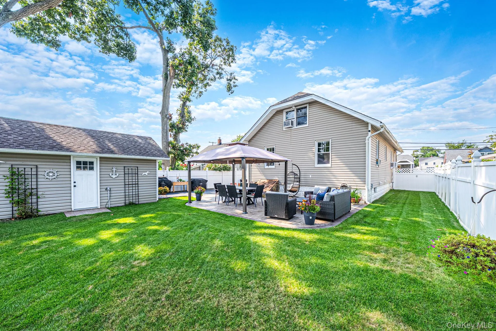 14 Andrew Avenue, Islip, NY, 4 Bedrooms Bedrooms, 7 Rooms Rooms,1 BathroomBathrooms,Residential,For Rent,Andrew,0,1038336 14 Andrew Avenue, Islip, NY, 4 Bedrooms Bedrooms, 7 Rooms Rooms,1 BathroomBathrooms,Residential,For Rent,Andrew,0,1038336