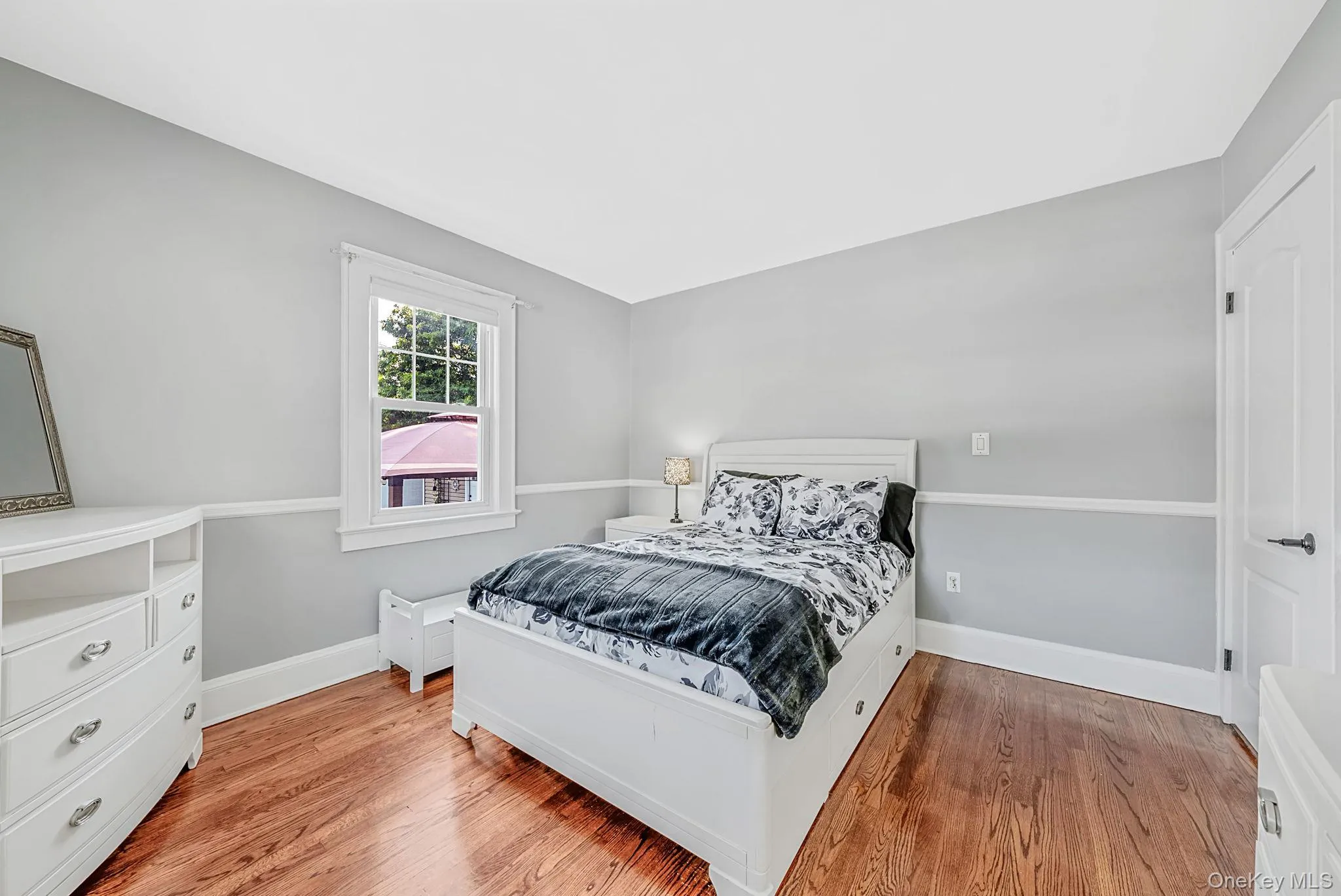 14 Andrew Avenue, Islip, NY, 4 Bedrooms Bedrooms, 7 Rooms Rooms,1 BathroomBathrooms,Residential,For Rent,Andrew,0,1038336 14 Andrew Avenue, Islip, NY, 4 Bedrooms Bedrooms, 7 Rooms Rooms,1 BathroomBathrooms,Residential,For Rent,Andrew,0,1038336
