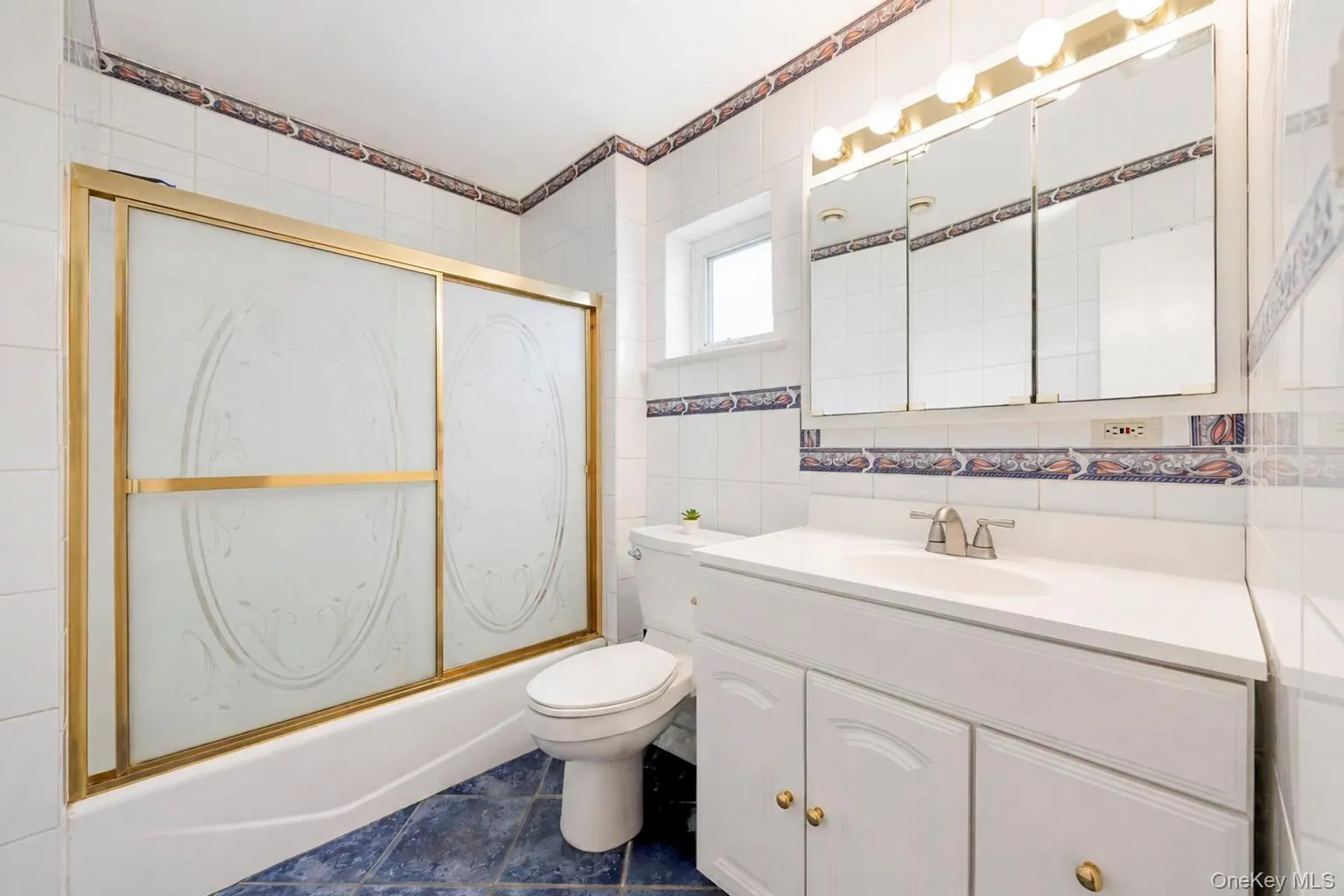 172 Lawrence Road, Smithtown, NY, 4 Bedrooms Bedrooms, 8 Rooms Rooms,2 BathroomsBathrooms,Residential,For Rent,Lawrence,0,1038344 172 Lawrence Road, Smithtown, NY, 4 Bedrooms Bedrooms, 8 Rooms Rooms,2 BathroomsBathrooms,Residential,For Rent,Lawrence,0,1038344