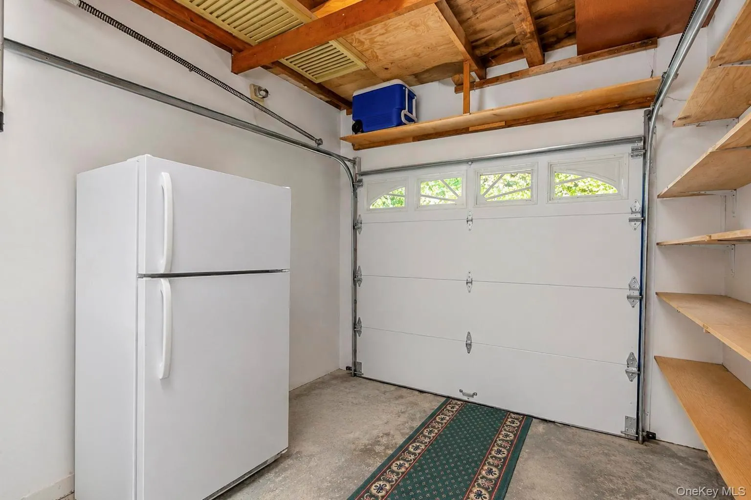 172 Lawrence Road, Smithtown, NY, 4 Bedrooms Bedrooms, 8 Rooms Rooms,2 BathroomsBathrooms,Residential,For Rent,Lawrence,0,1038344 172 Lawrence Road, Smithtown, NY, 4 Bedrooms Bedrooms, 8 Rooms Rooms,2 BathroomsBathrooms,Residential,For Rent,Lawrence,0,1038344