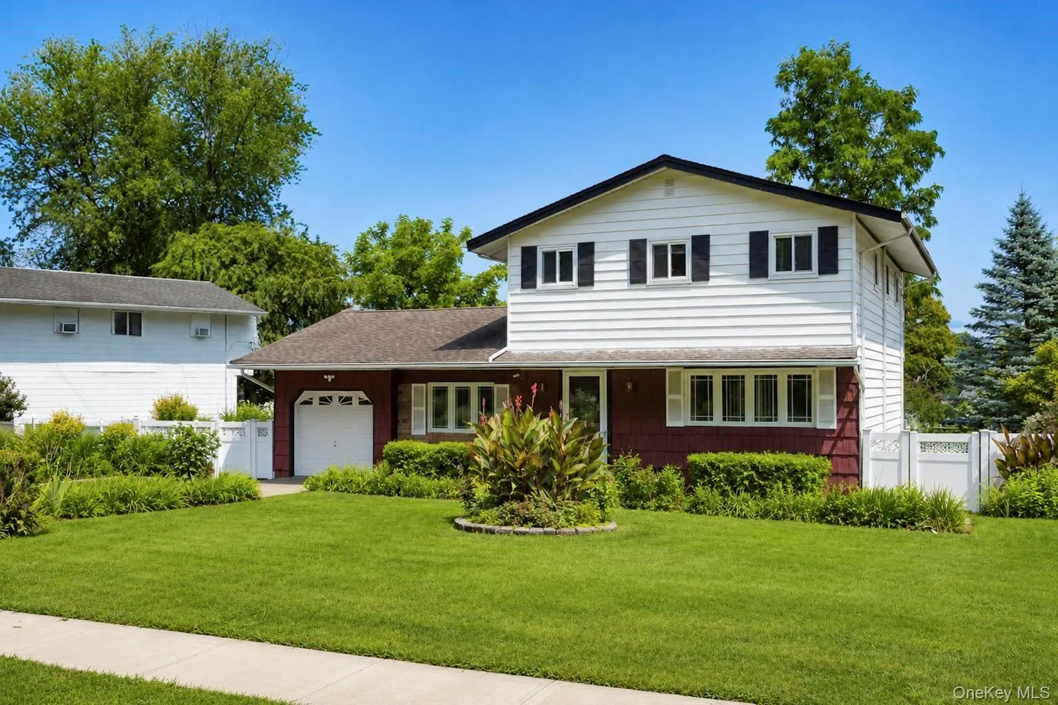 172 Lawrence Road, Smithtown, NY, 4 Bedrooms Bedrooms, 8 Rooms Rooms,2 BathroomsBathrooms,Residential,For Rent,Lawrence,0,1038344 172 Lawrence Road, Smithtown, NY, 4 Bedrooms Bedrooms, 8 Rooms Rooms,2 BathroomsBathrooms,Residential,For Rent,Lawrence,0,1038344