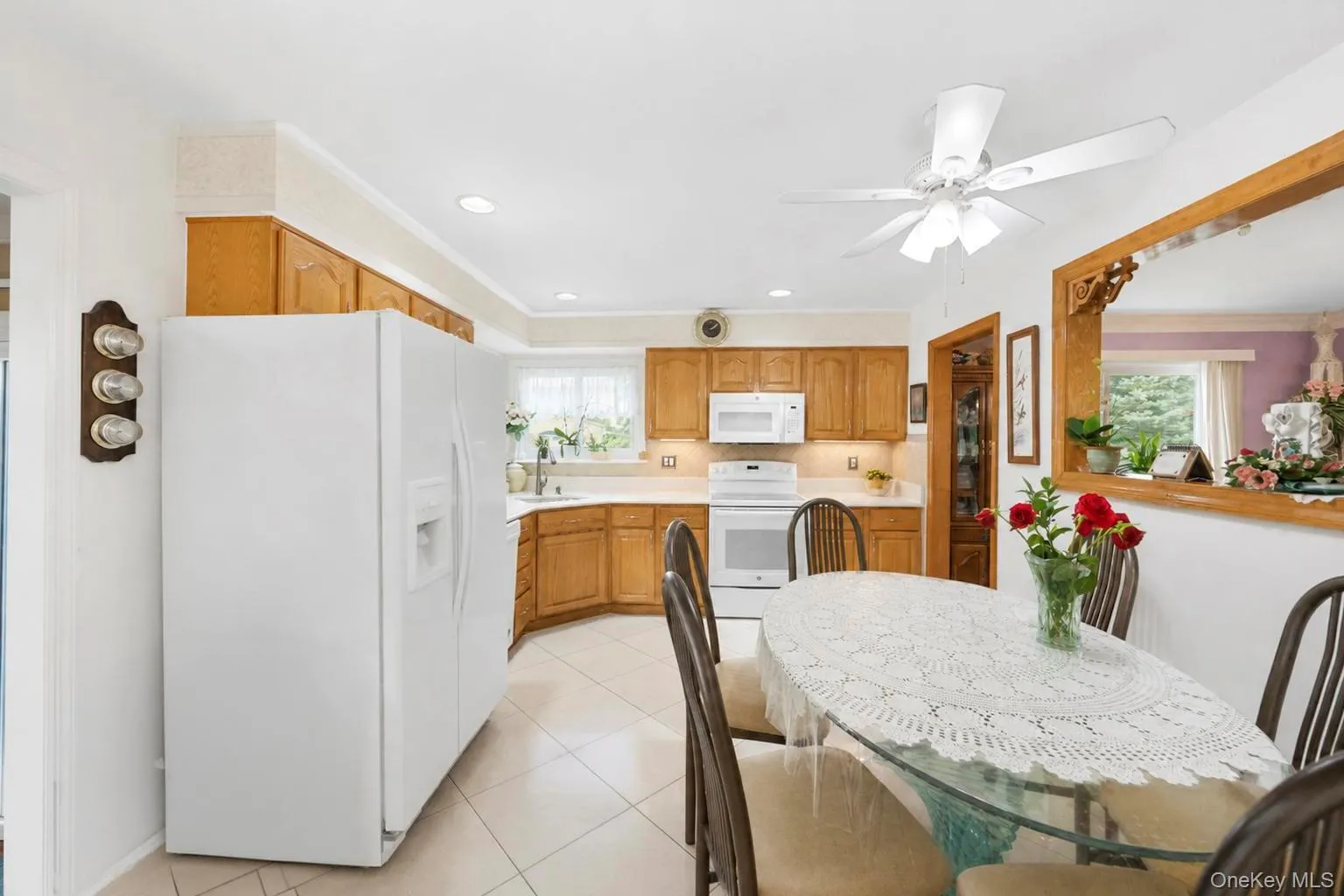 172 Lawrence Road, Smithtown, NY, 4 Bedrooms Bedrooms, 8 Rooms Rooms,2 BathroomsBathrooms,Residential,For Rent,Lawrence,0,1038344 172 Lawrence Road, Smithtown, NY, 4 Bedrooms Bedrooms, 8 Rooms Rooms,2 BathroomsBathrooms,Residential,For Rent,Lawrence,0,1038344