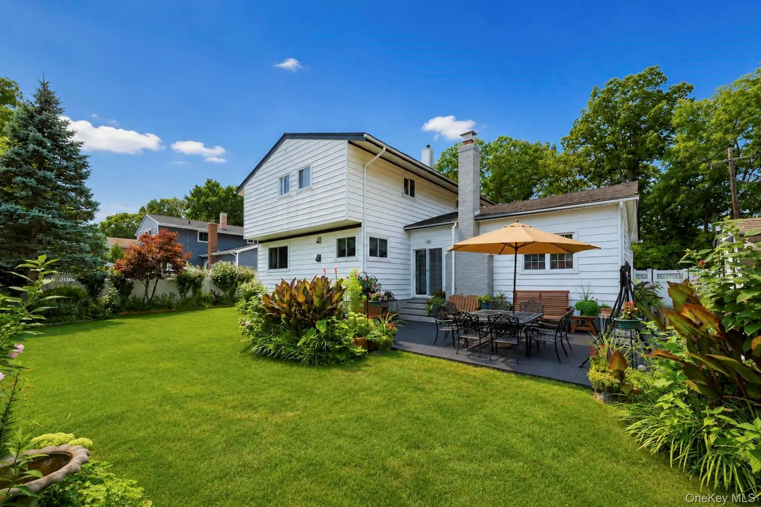 172 Lawrence Road, Smithtown, NY, 4 Bedrooms Bedrooms, 8 Rooms Rooms,2 BathroomsBathrooms,Residential,For Rent,Lawrence,0,1038344 172 Lawrence Road, Smithtown, NY, 4 Bedrooms Bedrooms, 8 Rooms Rooms,2 BathroomsBathrooms,Residential,For Rent,Lawrence,0,1038344