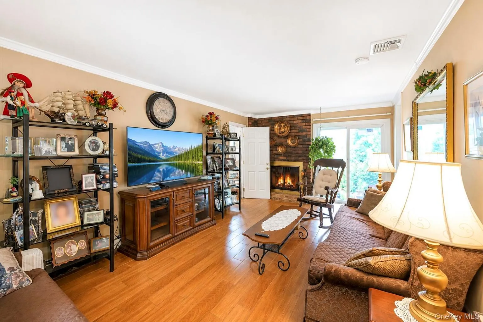 172 Lawrence Road, Smithtown, NY, 4 Bedrooms Bedrooms, 8 Rooms Rooms,2 BathroomsBathrooms,Residential,For Rent,Lawrence,0,1038344 172 Lawrence Road, Smithtown, NY, 4 Bedrooms Bedrooms, 8 Rooms Rooms,2 BathroomsBathrooms,Residential,For Rent,Lawrence,0,1038344