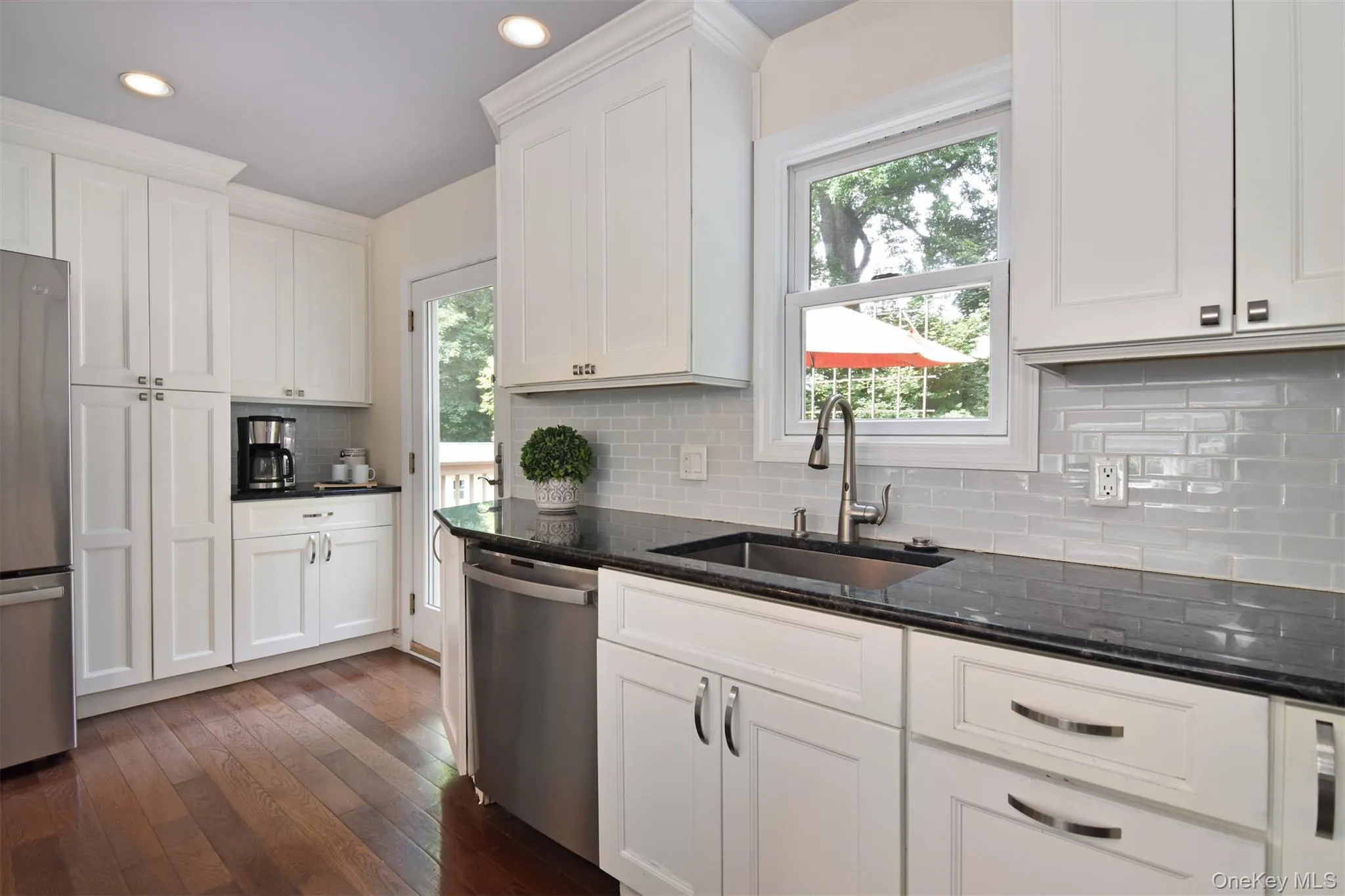 73 High Street, Greenburgh, NY, 4 Bedrooms Bedrooms, 8 Rooms Rooms,3 BathroomsBathrooms,Residential,For Rent,High,0,1038345 73 High Street, Greenburgh, NY, 4 Bedrooms Bedrooms, 8 Rooms Rooms,3 BathroomsBathrooms,Residential,For Rent,High,0,1038345
