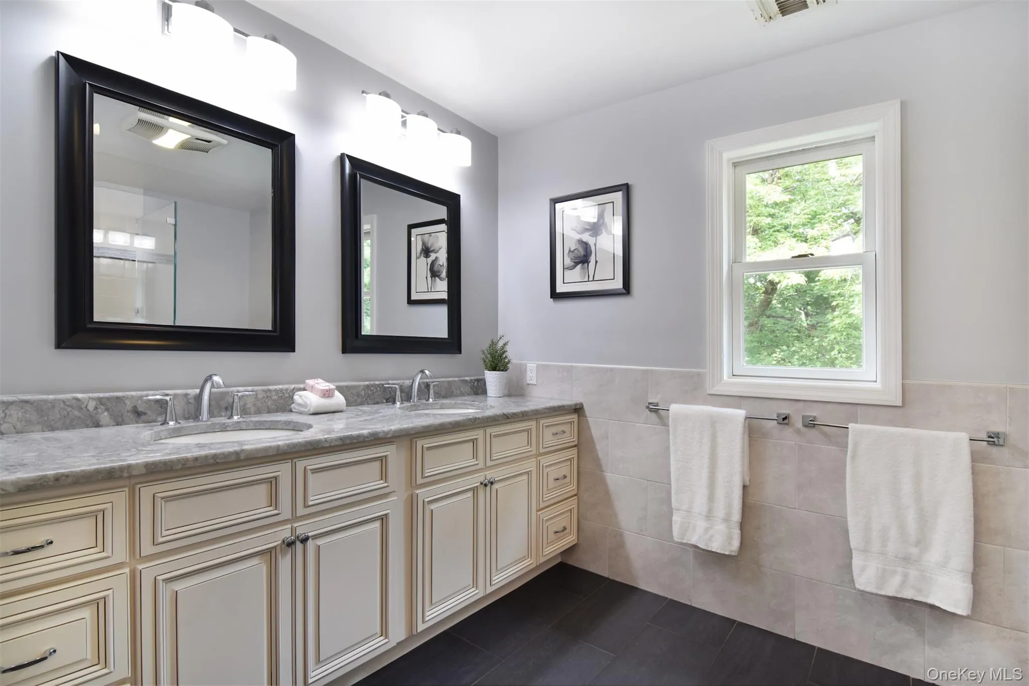 73 High Street, Greenburgh, NY, 4 Bedrooms Bedrooms, 8 Rooms Rooms,3 BathroomsBathrooms,Residential,For Rent,High,0,1038345 73 High Street, Greenburgh, NY, 4 Bedrooms Bedrooms, 8 Rooms Rooms,3 BathroomsBathrooms,Residential,For Rent,High,0,1038345
