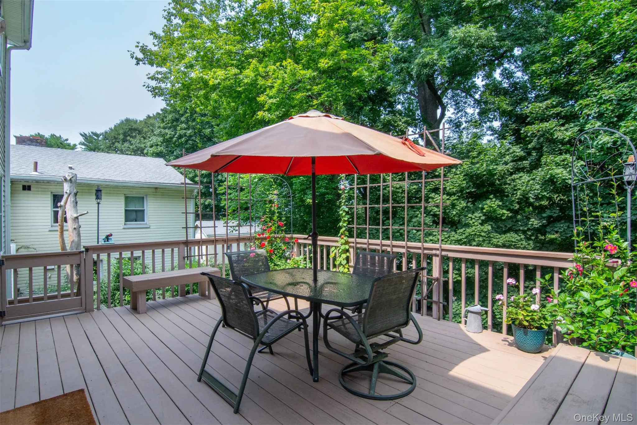 73 High Street, Greenburgh, NY, 4 Bedrooms Bedrooms, 8 Rooms Rooms,3 BathroomsBathrooms,Residential,For Rent,High,0,1038345 73 High Street, Greenburgh, NY, 4 Bedrooms Bedrooms, 8 Rooms Rooms,3 BathroomsBathrooms,Residential,For Rent,High,0,1038345