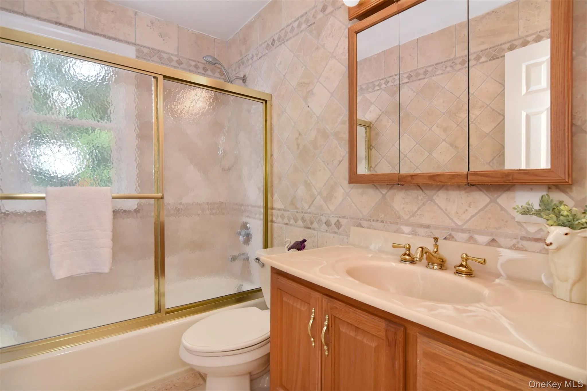 73 High Street, Greenburgh, NY, 4 Bedrooms Bedrooms, 8 Rooms Rooms,3 BathroomsBathrooms,Residential,For Rent,High,0,1038345 73 High Street, Greenburgh, NY, 4 Bedrooms Bedrooms, 8 Rooms Rooms,3 BathroomsBathrooms,Residential,For Rent,High,0,1038345