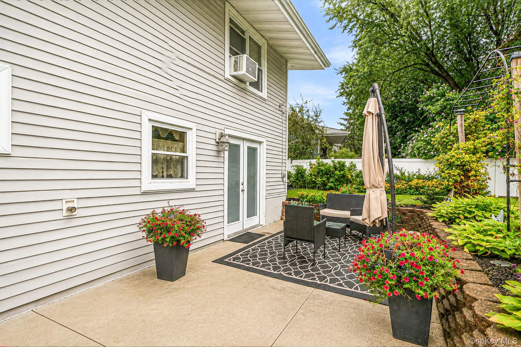 44 Buckskin Lane, Brookhaven, NY, 3 Bedrooms Bedrooms, 7 Rooms Rooms,1 BathroomBathrooms,Residential,For Rent,Buckskin,0,1038346 44 Buckskin Lane, Brookhaven, NY, 3 Bedrooms Bedrooms, 7 Rooms Rooms,1 BathroomBathrooms,Residential,For Rent,Buckskin,0,1038346