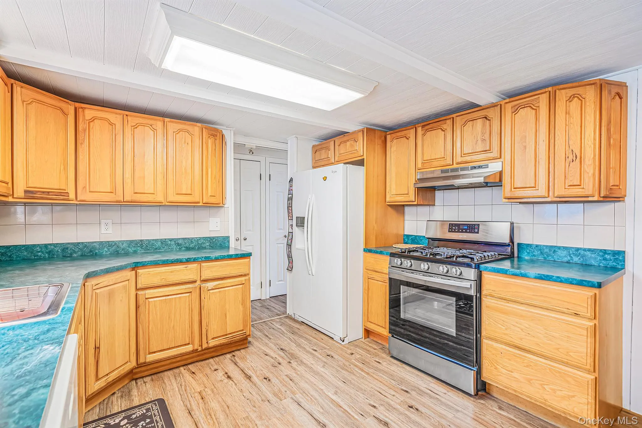 44 Buckskin Lane, Brookhaven, NY, 3 Bedrooms Bedrooms, 7 Rooms Rooms,1 BathroomBathrooms,Residential,For Rent,Buckskin,0,1038346 44 Buckskin Lane, Brookhaven, NY, 3 Bedrooms Bedrooms, 7 Rooms Rooms,1 BathroomBathrooms,Residential,For Rent,Buckskin,0,1038346