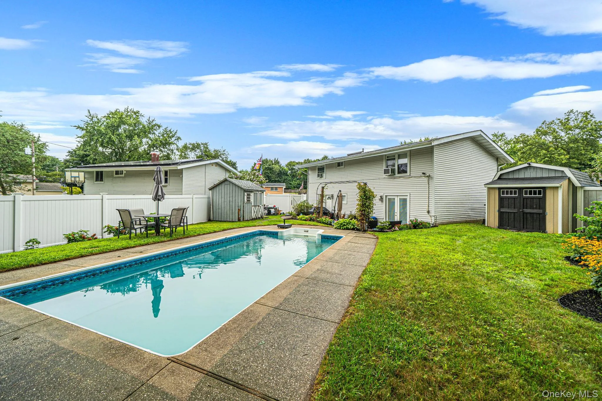 44 Buckskin Lane, Brookhaven, NY, 3 Bedrooms Bedrooms, 7 Rooms Rooms,1 BathroomBathrooms,Residential,For Rent,Buckskin,0,1038346 44 Buckskin Lane, Brookhaven, NY, 3 Bedrooms Bedrooms, 7 Rooms Rooms,1 BathroomBathrooms,Residential,For Rent,Buckskin,0,1038346