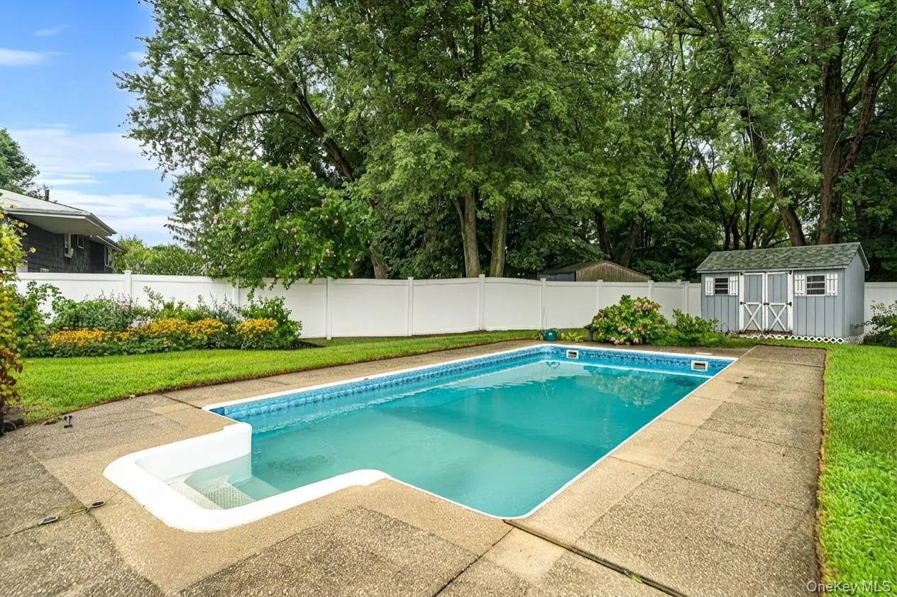 44 Buckskin Lane, Brookhaven, NY, 3 Bedrooms Bedrooms, 7 Rooms Rooms,1 BathroomBathrooms,Residential,For Rent,Buckskin,0,1038346 44 Buckskin Lane, Brookhaven, NY, 3 Bedrooms Bedrooms, 7 Rooms Rooms,1 BathroomBathrooms,Residential,For Rent,Buckskin,0,1038346